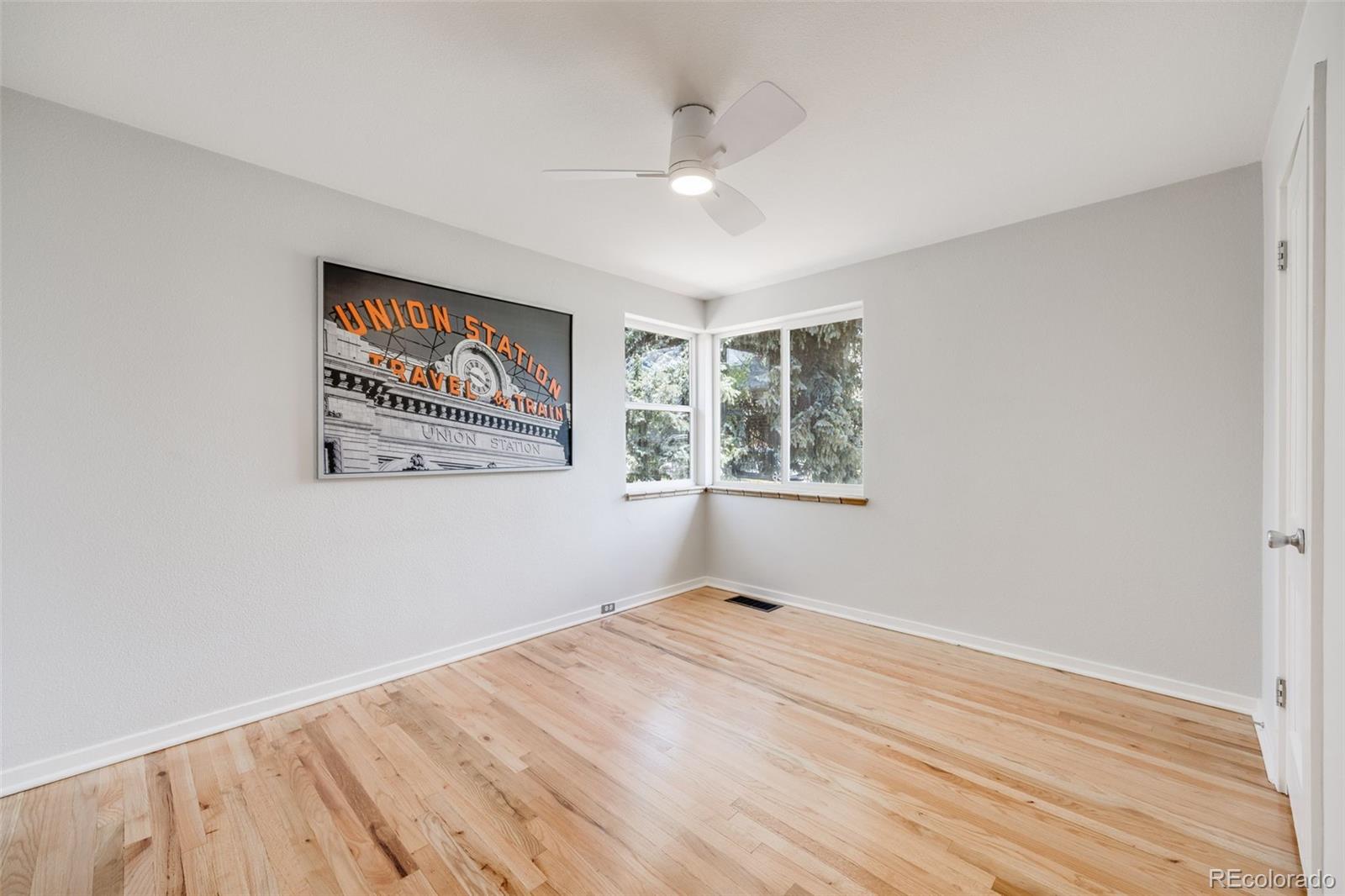 MLS Image #16 for 903  poplar street,denver, Colorado
