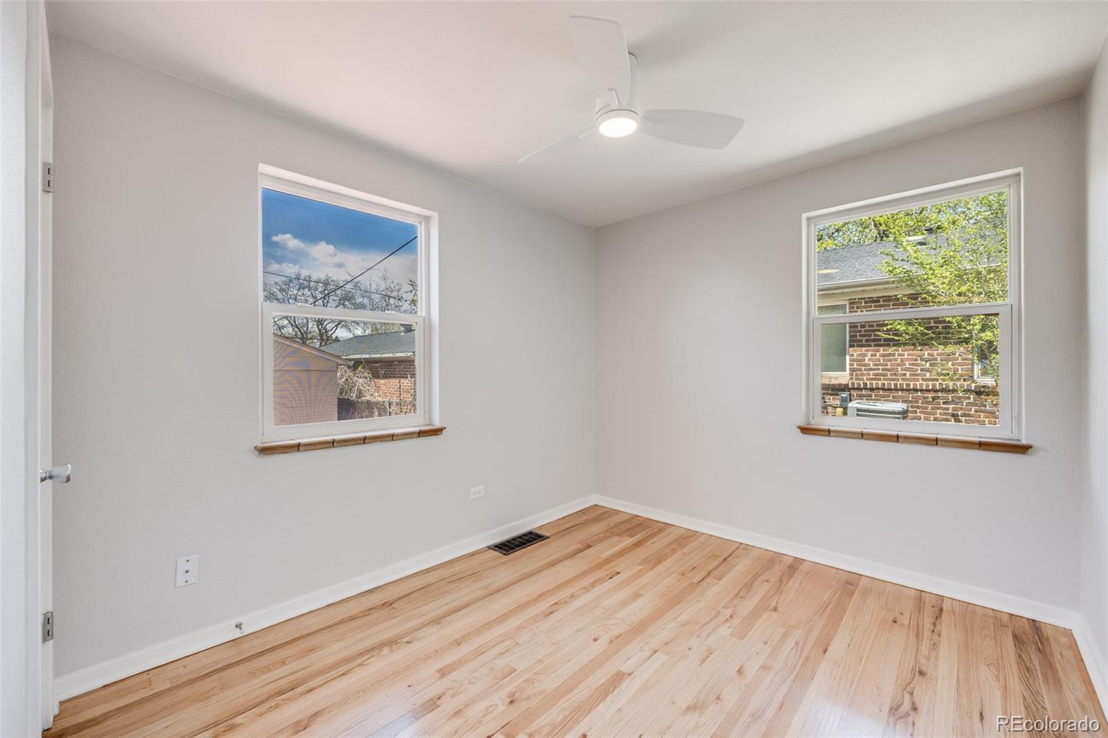 MLS Image #19 for 903  poplar street,denver, Colorado