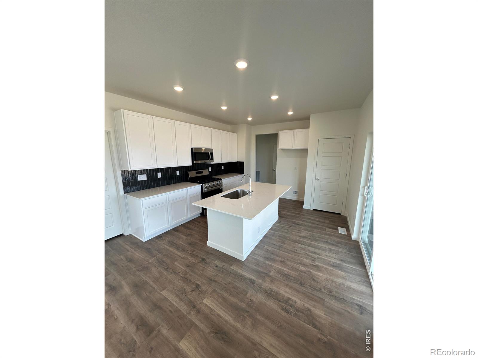 MLS Image #3 for 220  dawn drive,hudson, Colorado