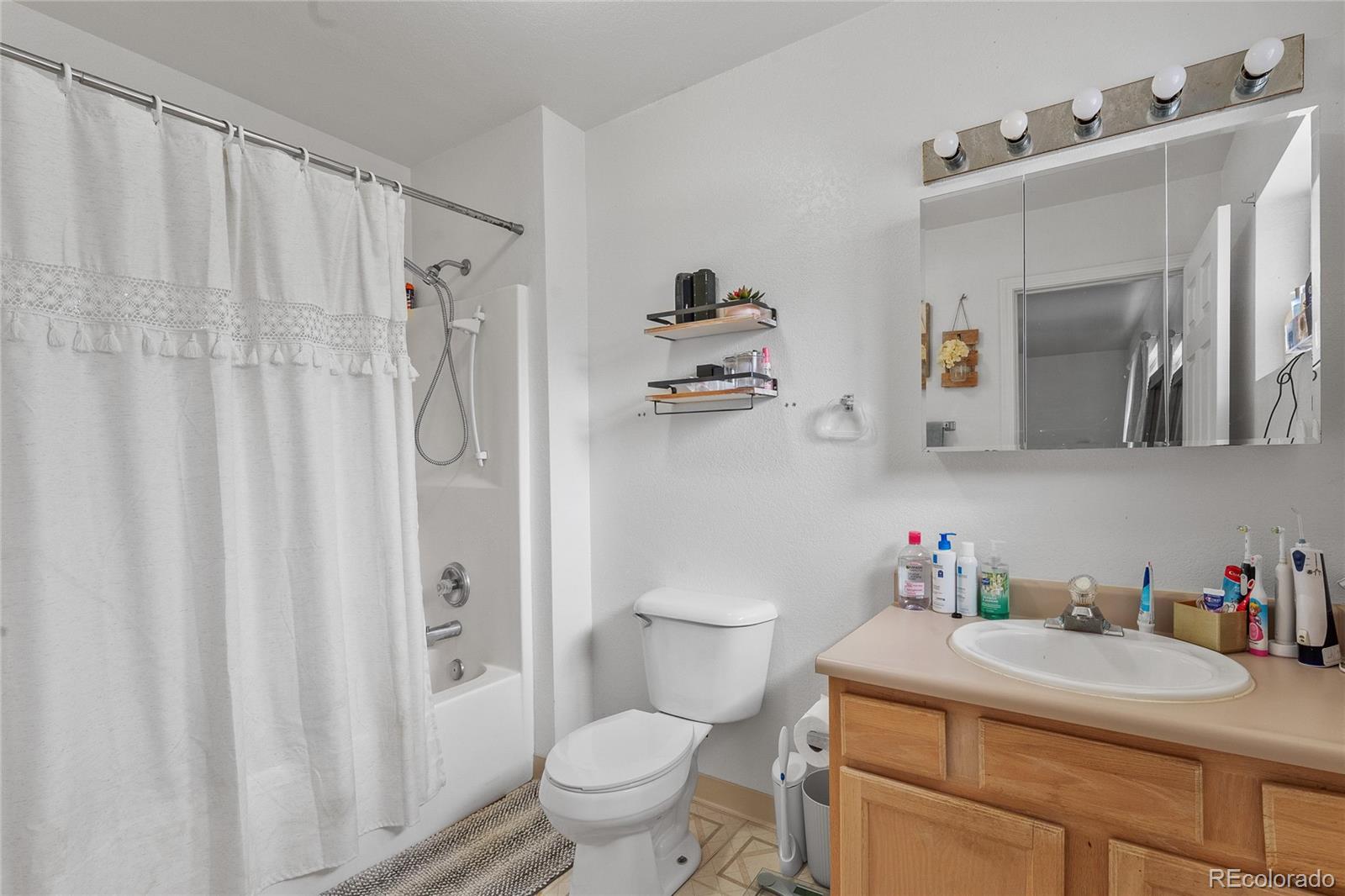 MLS Image #17 for 1106  alamo street,trinidad, Colorado