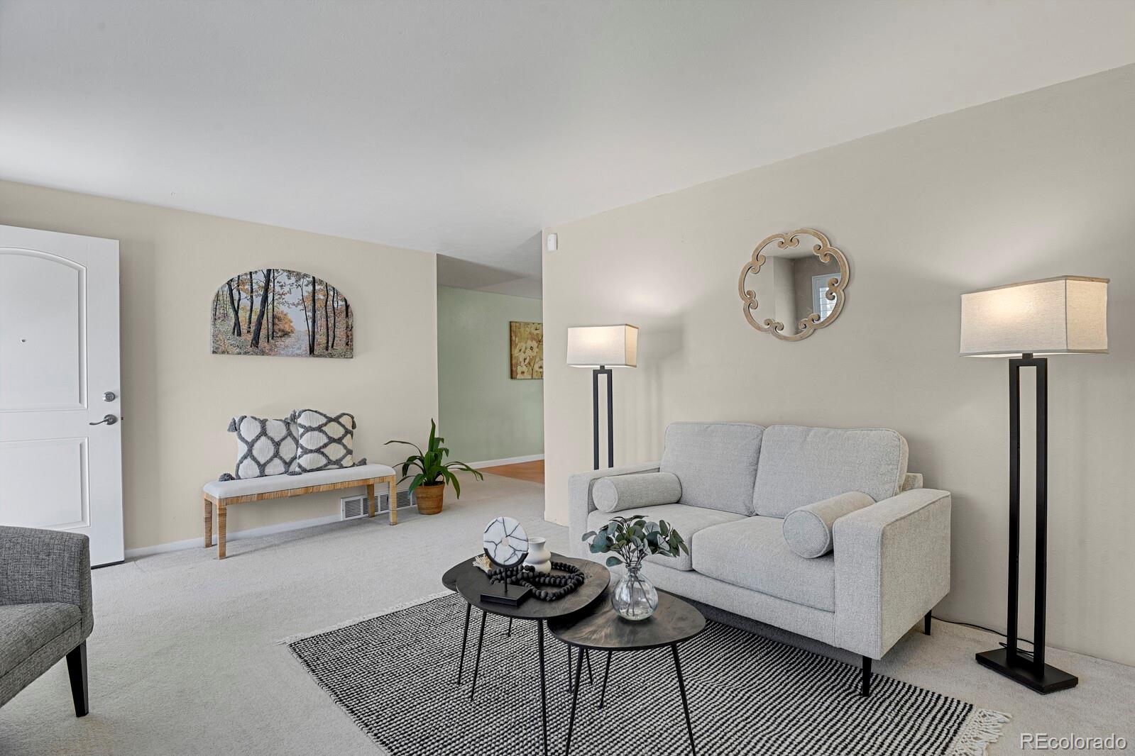 MLS Image #5 for 666 s quentin street,aurora, Colorado