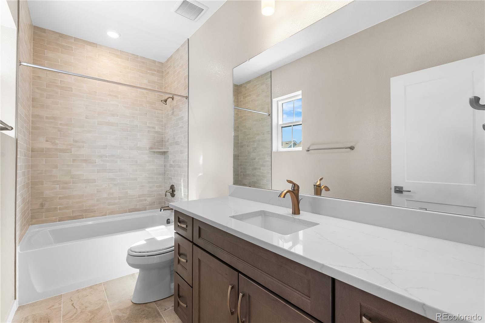 MLS Image #2 for 8858  buttonwillow drive,littleton, Colorado