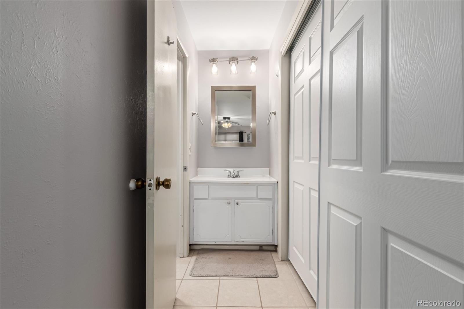 MLS Image #16 for 10250 w saratoga place,littleton, Colorado