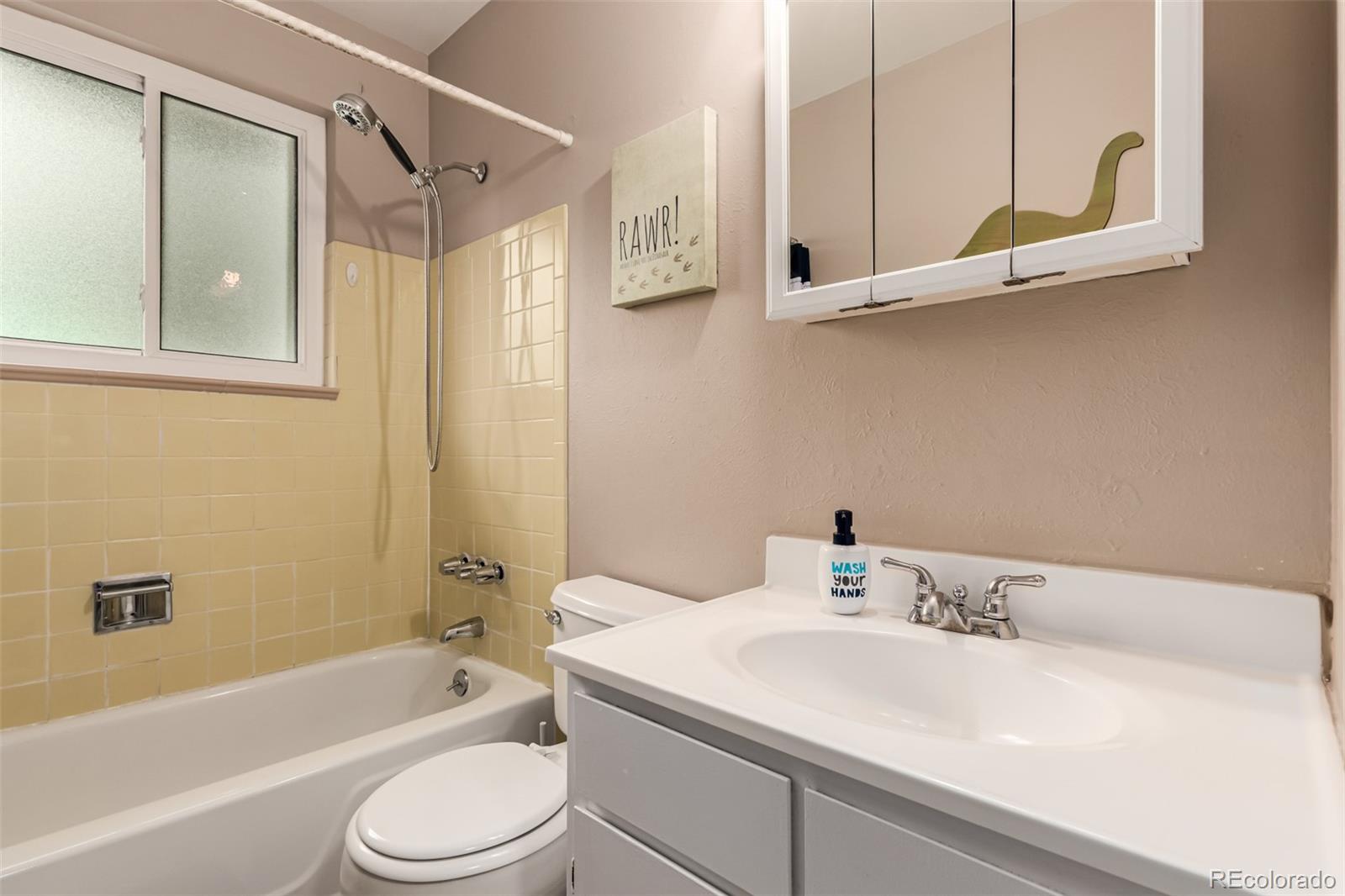 MLS Image #23 for 10250 w saratoga place,littleton, Colorado