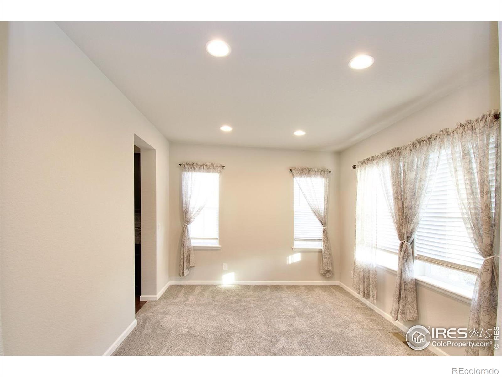 MLS Image #3 for 6893 e 132nd place,thornton, Colorado