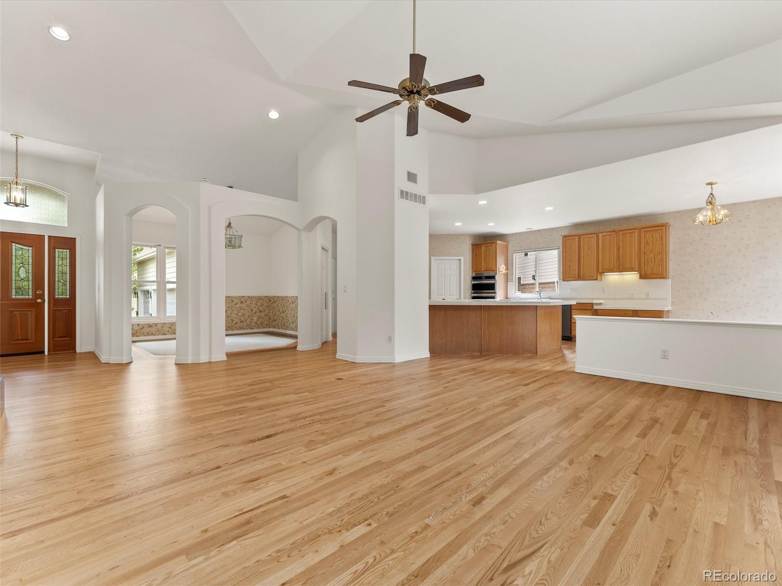 MLS Image #5 for 314  pine needle way,castle rock, Colorado
