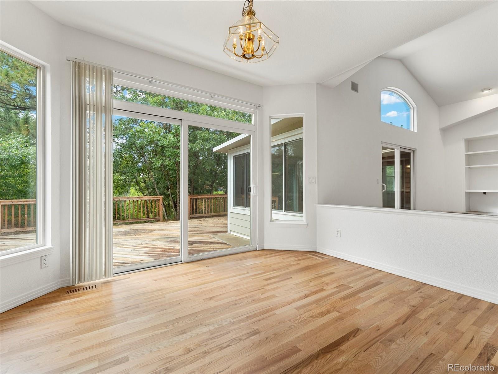 MLS Image #8 for 314  pine needle way,castle rock, Colorado