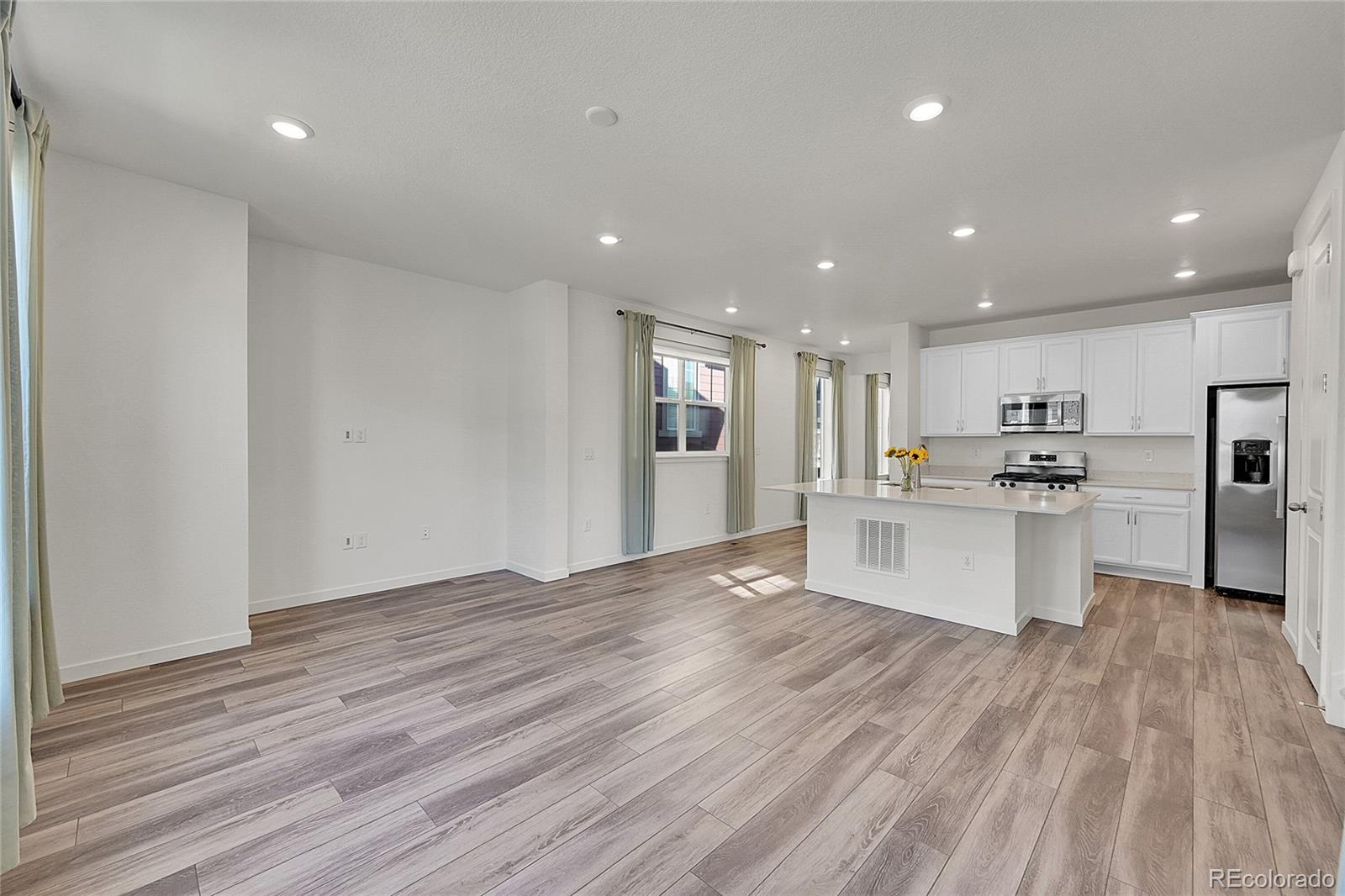 MLS Image #11 for 17569 e 95th place,commerce city, Colorado