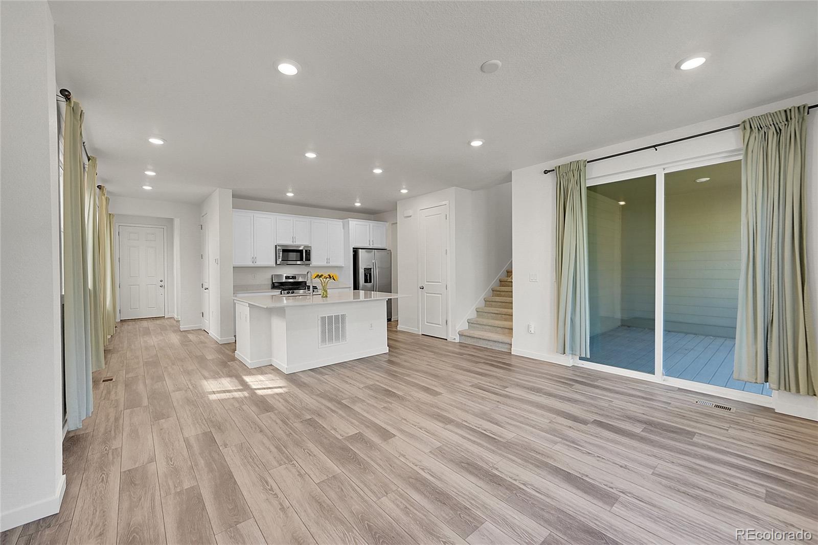MLS Image #12 for 17569 e 95th place,commerce city, Colorado
