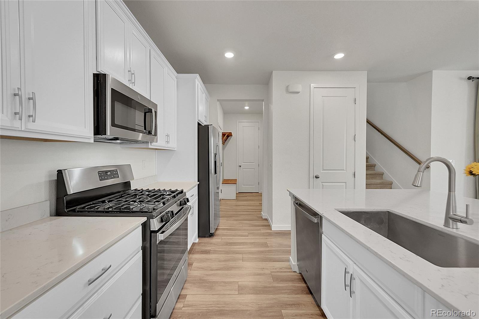 MLS Image #5 for 17569 e 95th place,commerce city, Colorado