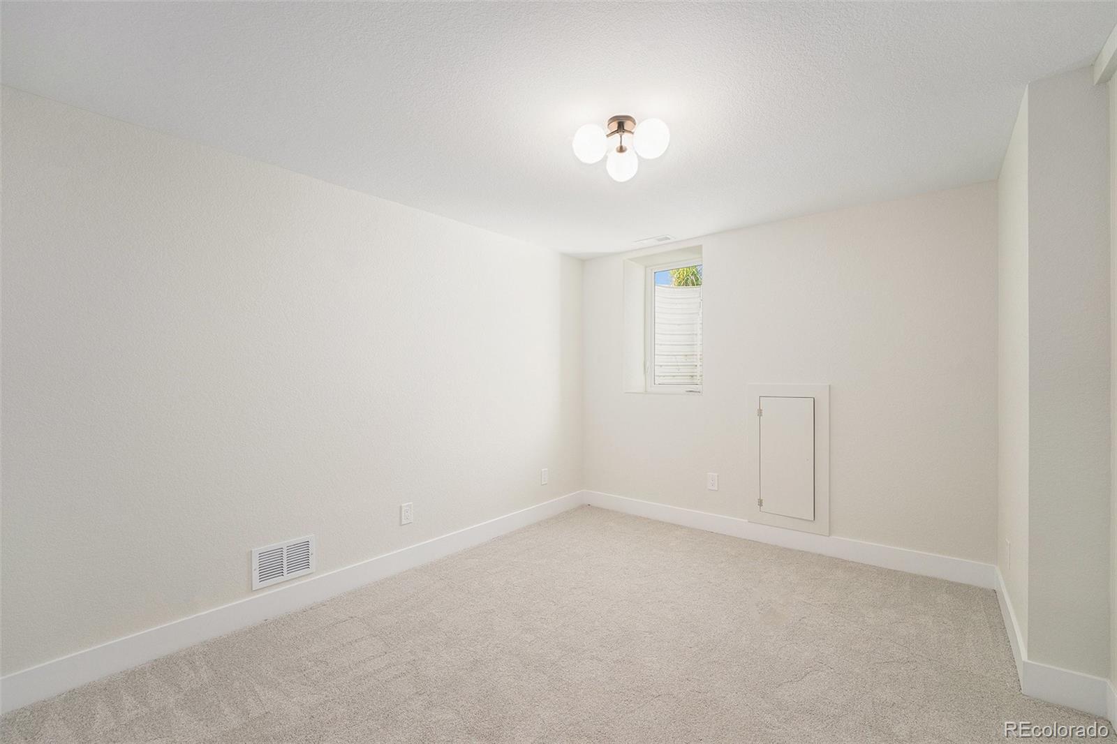 MLS Image #24 for 2850  leyden street,denver, Colorado