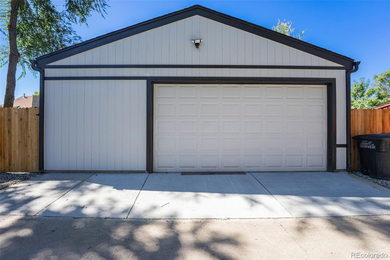 MLS Image #29 for 2850  leyden street,denver, Colorado