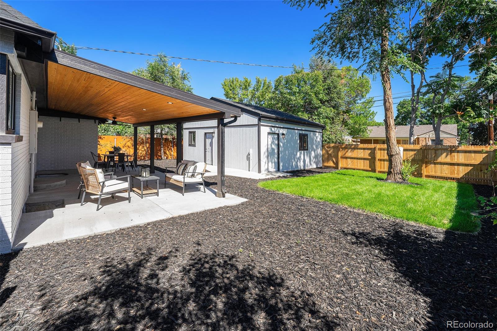 MLS Image #30 for 2850  leyden street,denver, Colorado