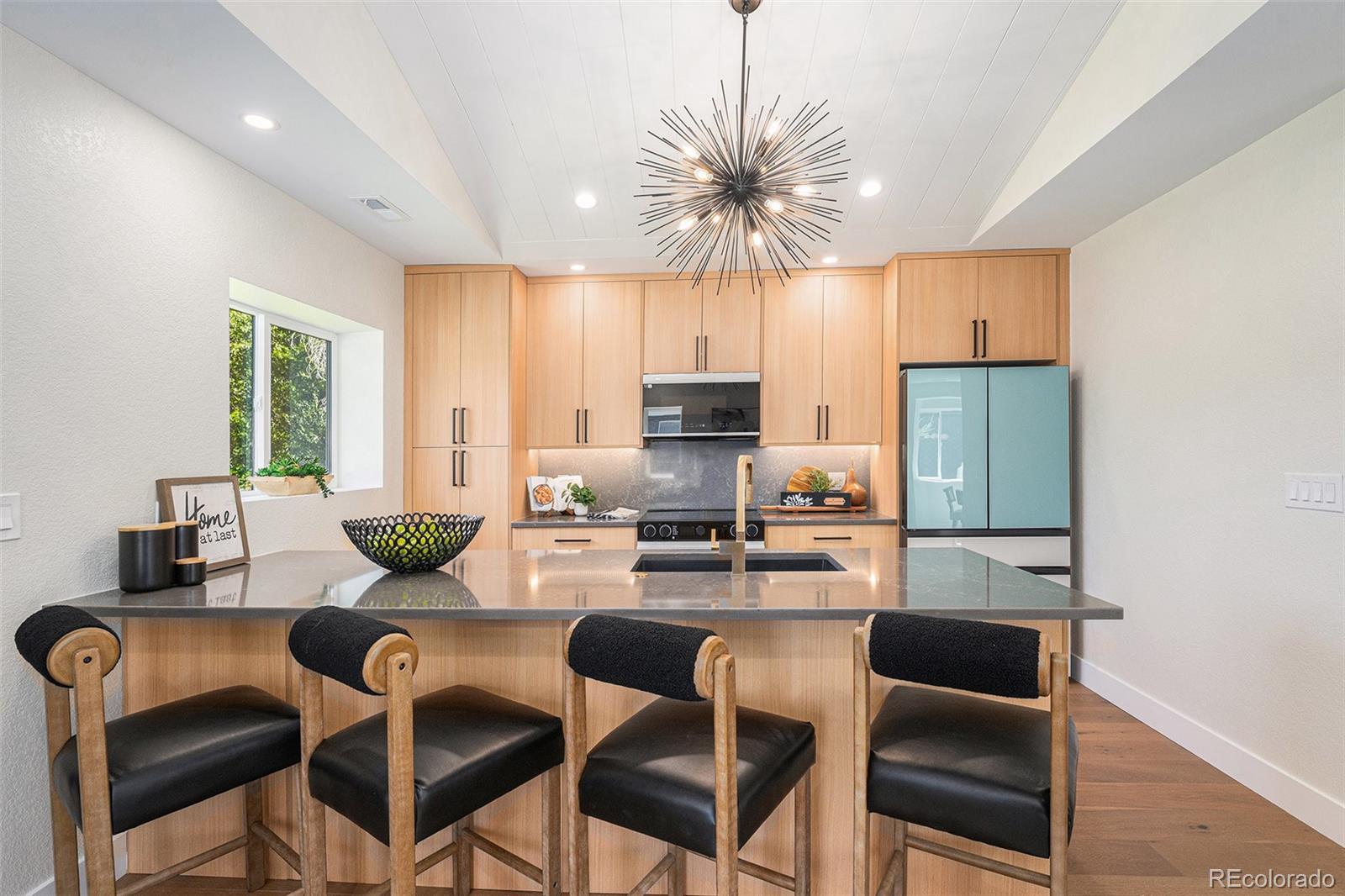 MLS Image #8 for 2850  leyden street,denver, Colorado