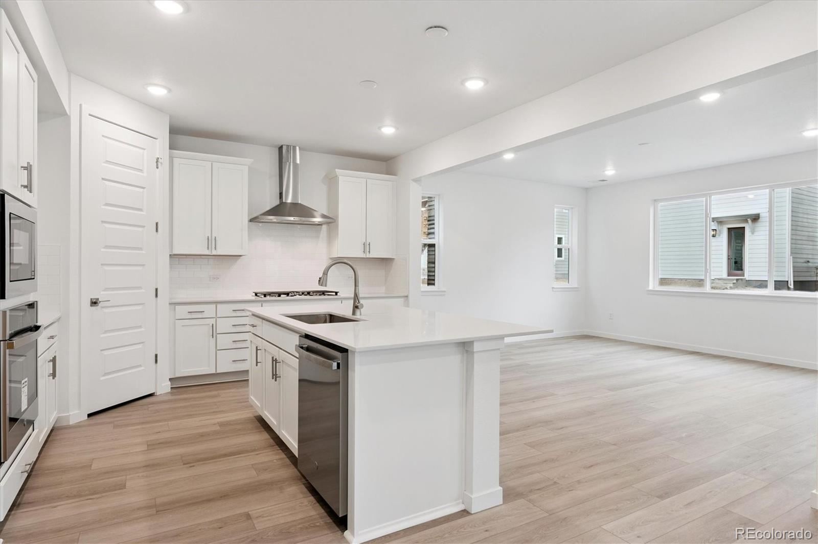 MLS Image #6 for 11300  mount emma drive,englewood, Colorado