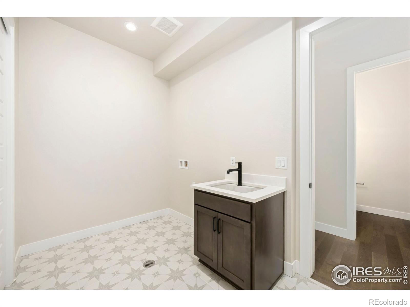 MLS Image #6 for 1792  barefoot drive,windsor, Colorado