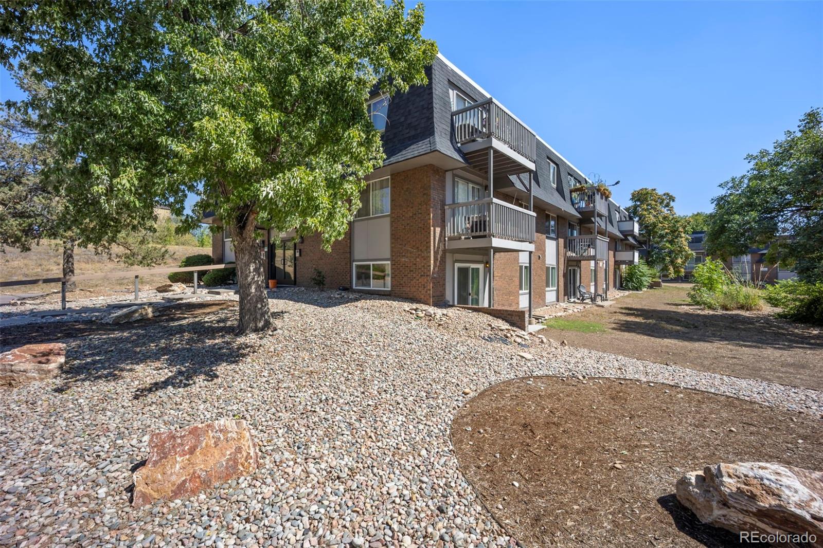 MLS Image #12 for 100 e highline circle 105,centennial, Colorado