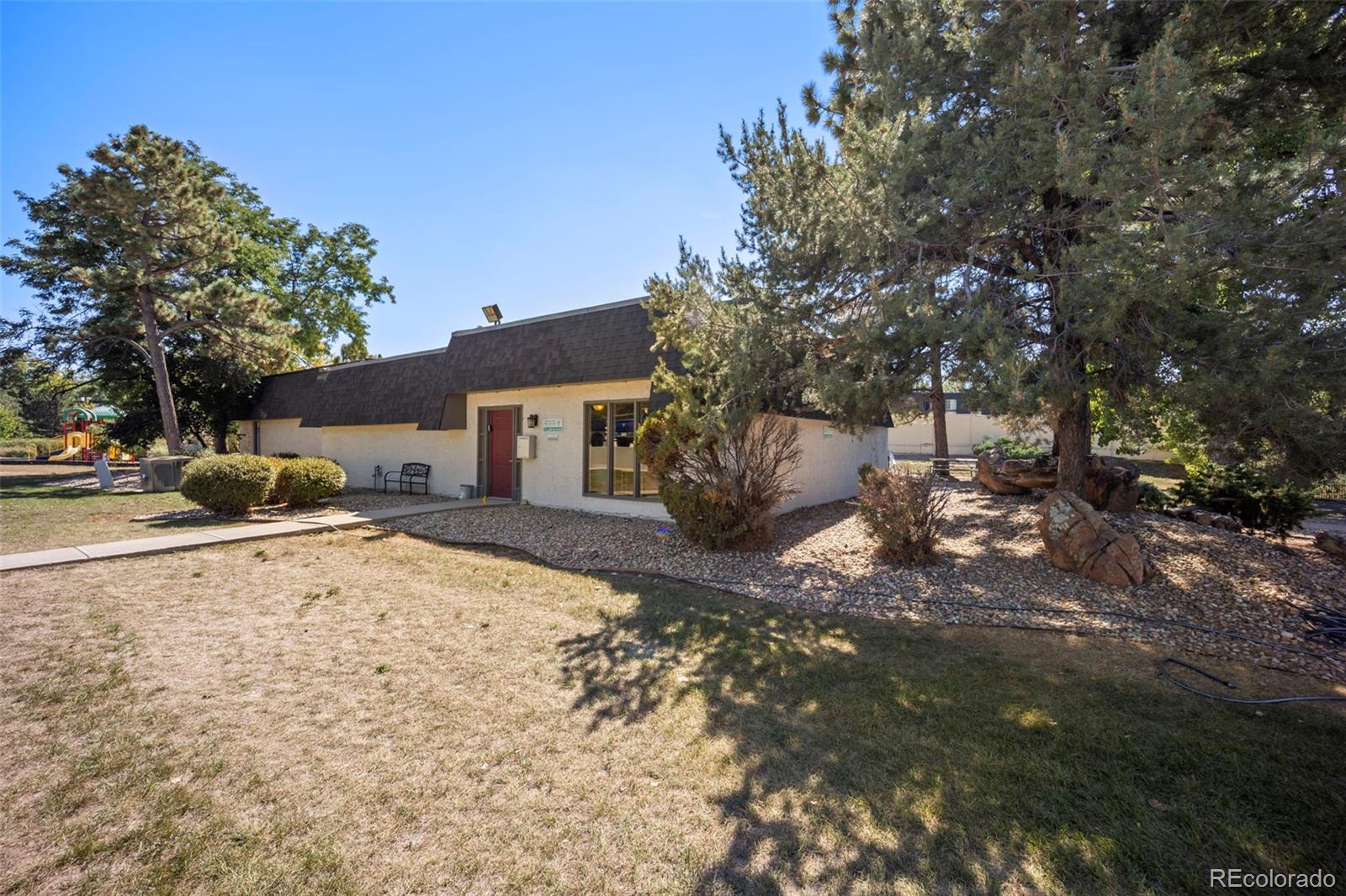 MLS Image #14 for 100 e highline circle 105,centennial, Colorado