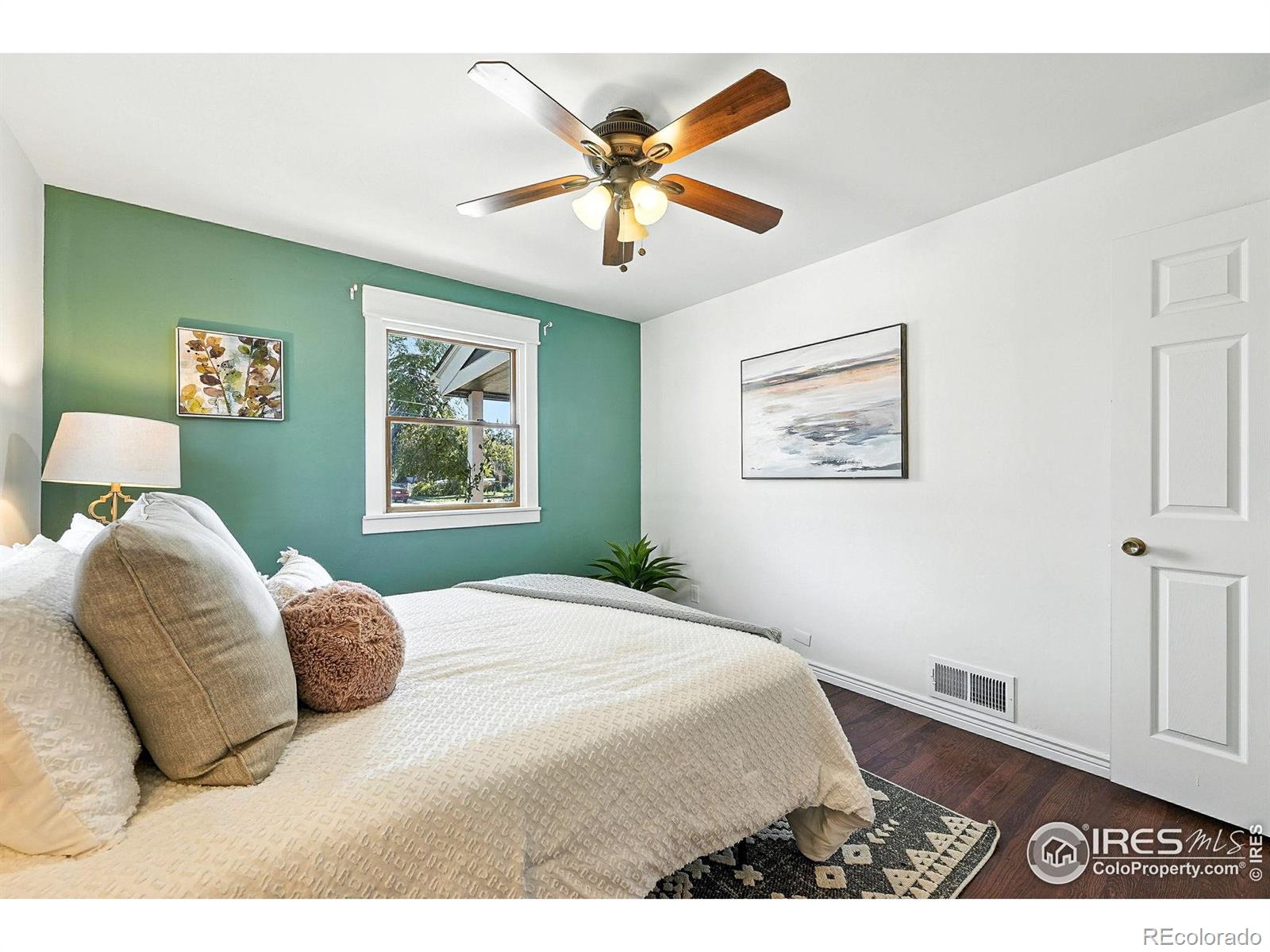 MLS Image #20 for 10595 e lowry place,aurora, Colorado