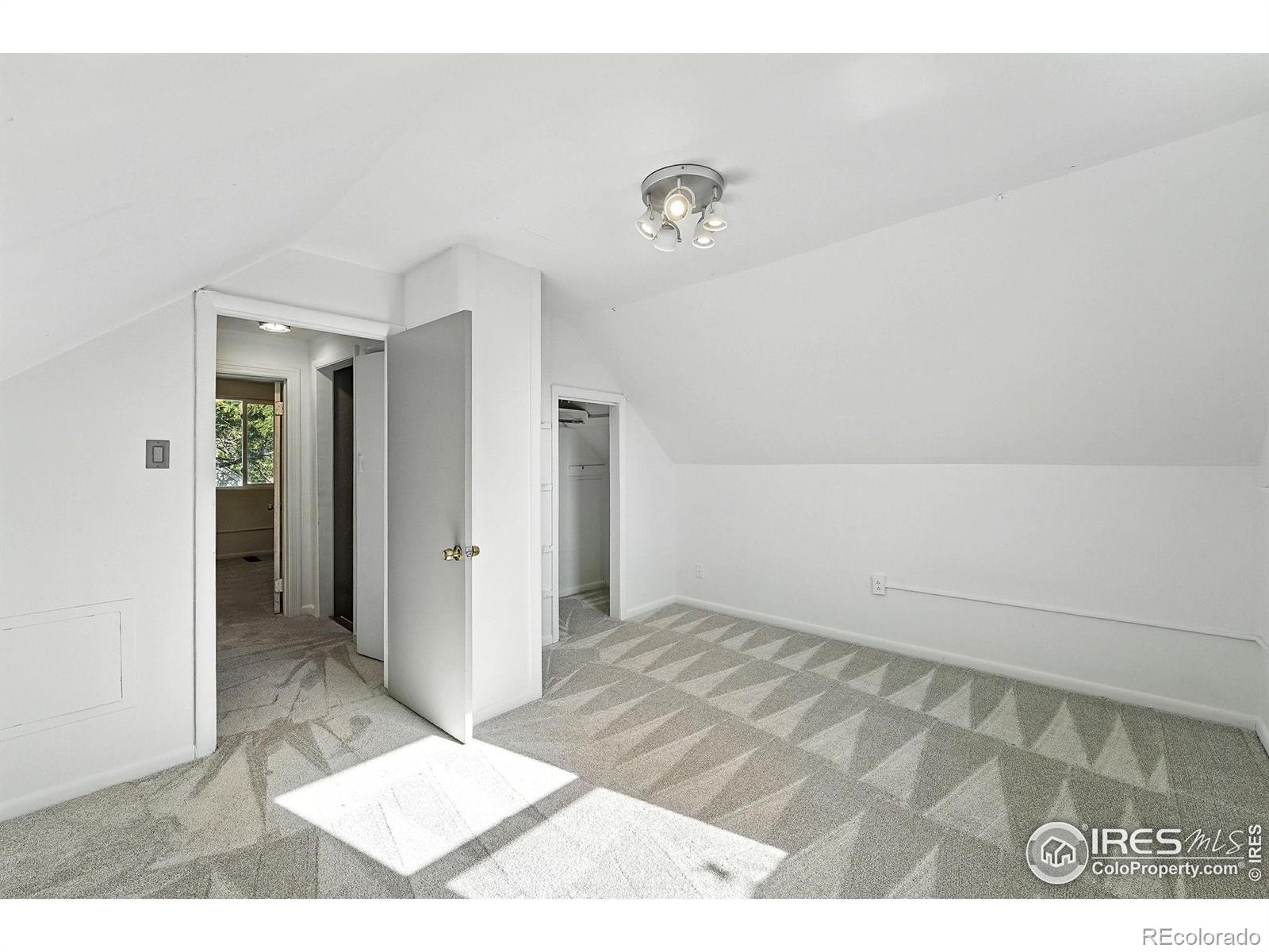 MLS Image #34 for 10595 e lowry place,aurora, Colorado