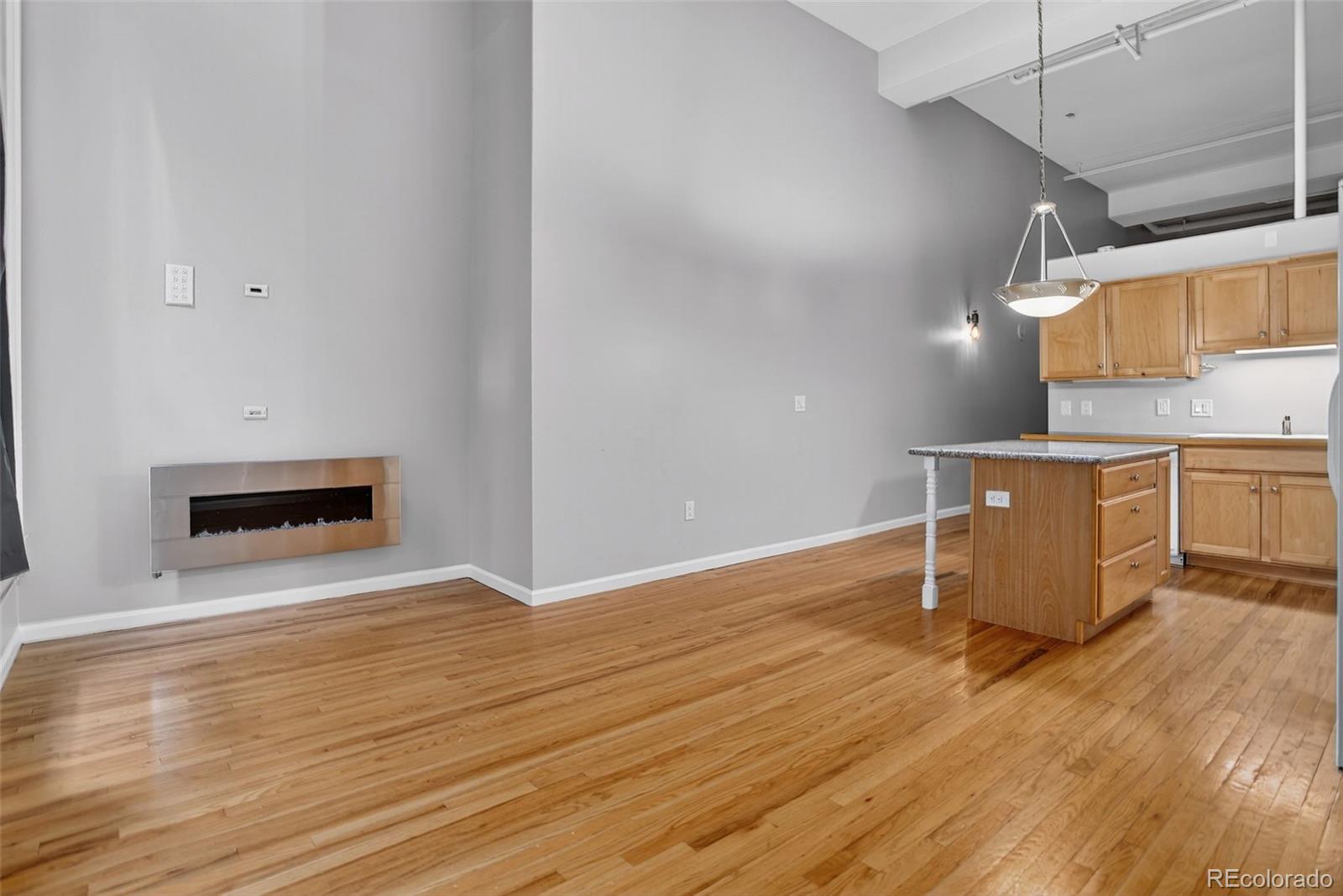 MLS Image #18 for 1555  california street 319,denver, Colorado