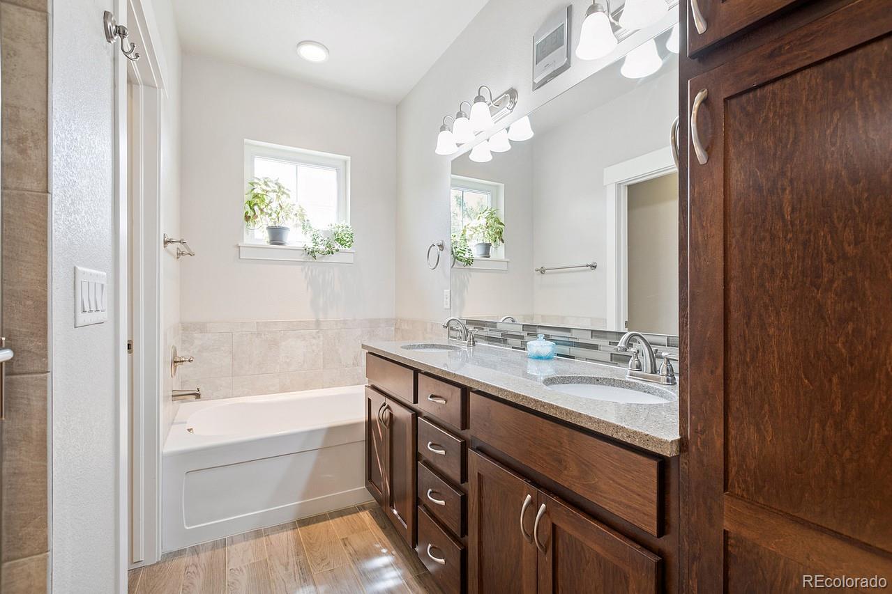 MLS Image #39 for 2556  des moines drive,fort collins, Colorado
