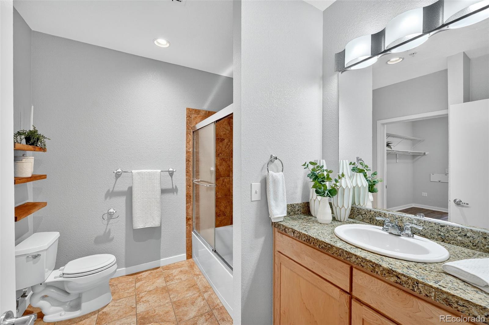 MLS Image #16 for 3101  blake street,denver, Colorado
