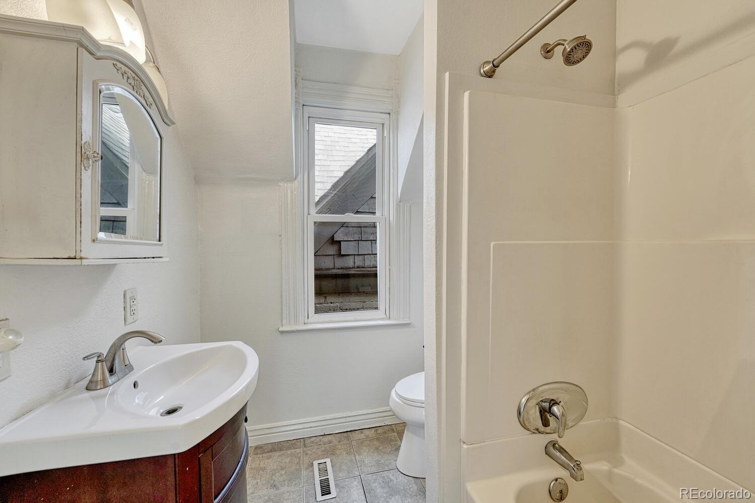 MLS Image #25 for 3220 n williams street,denver, Colorado