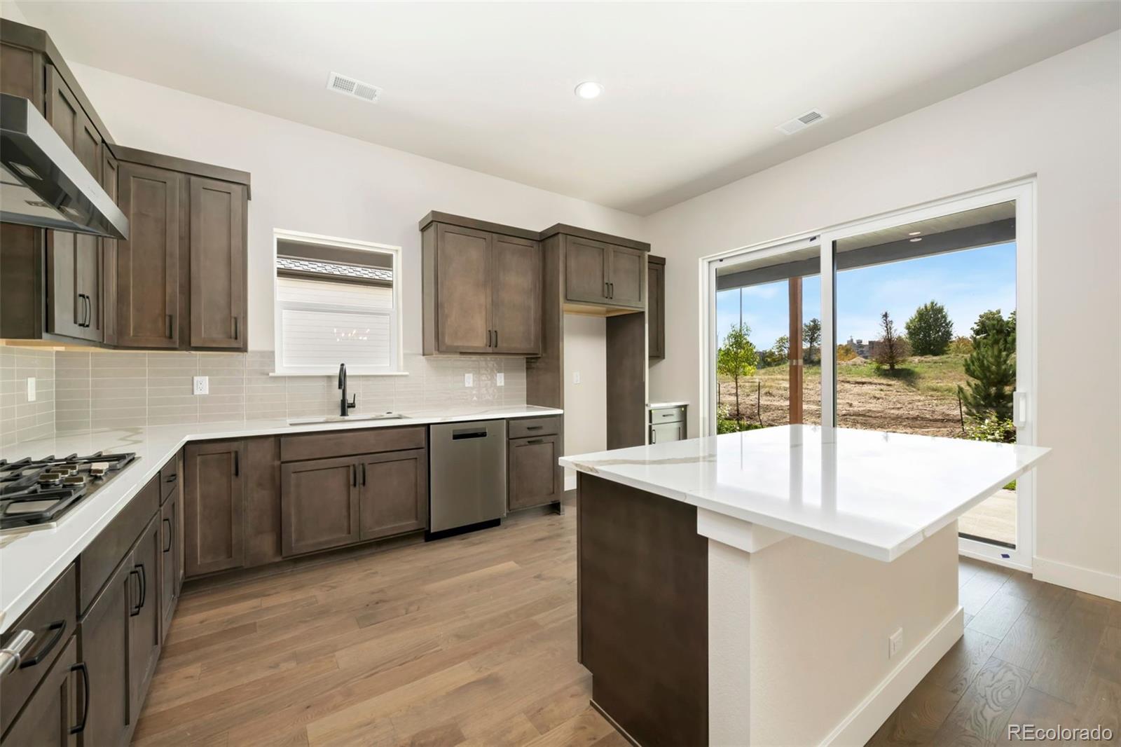 MLS Image #6 for 1792  barefoot drive,windsor, Colorado