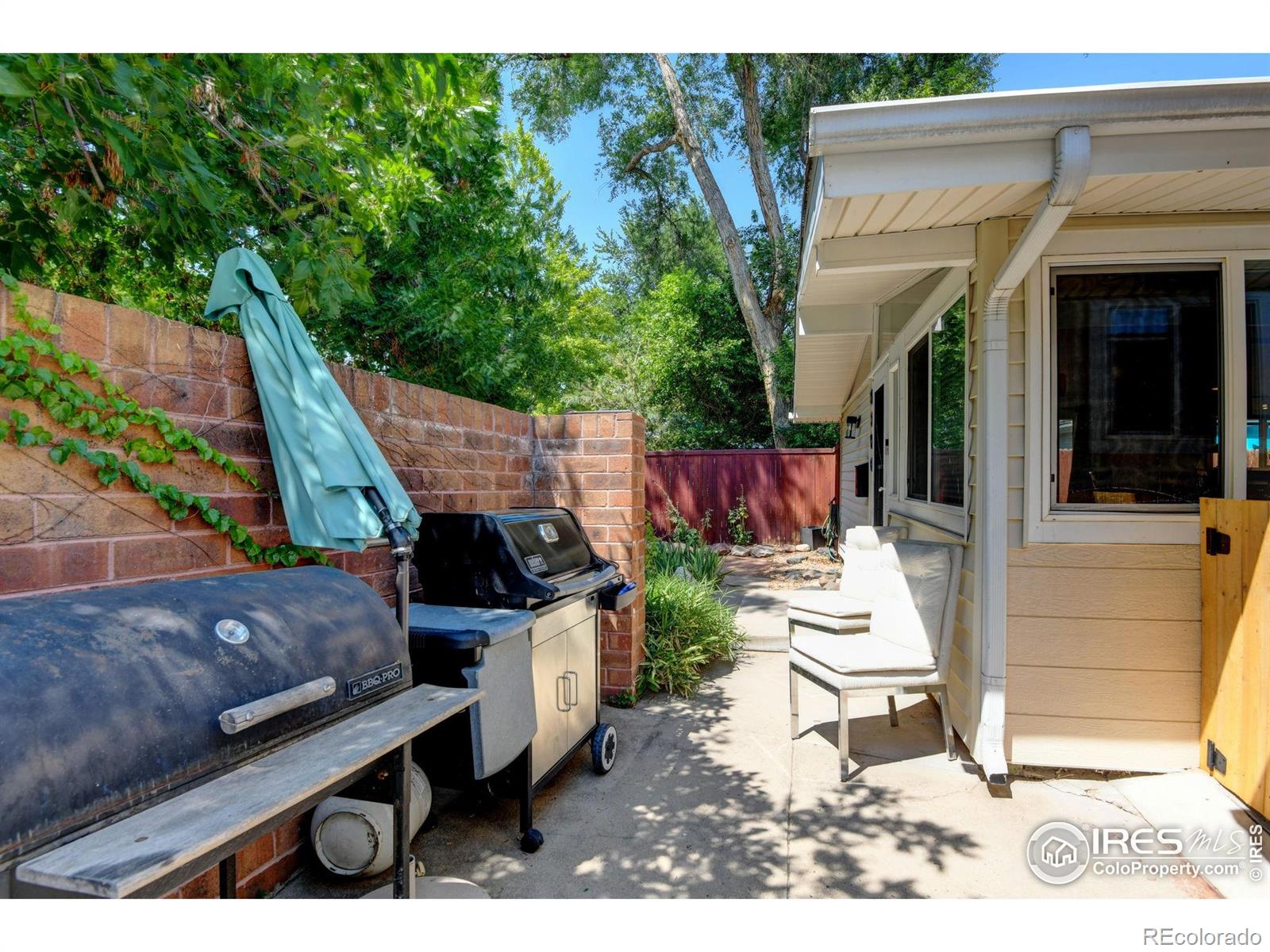 MLS Image #11 for 2370 s meade street,denver, Colorado