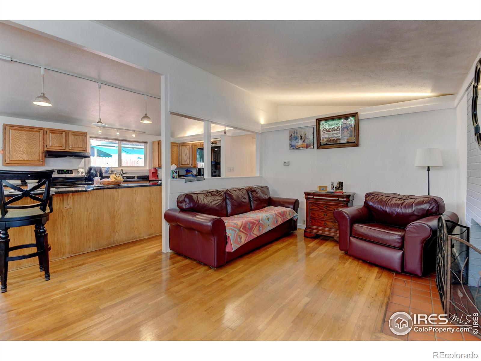 MLS Image #13 for 2370 s meade street,denver, Colorado