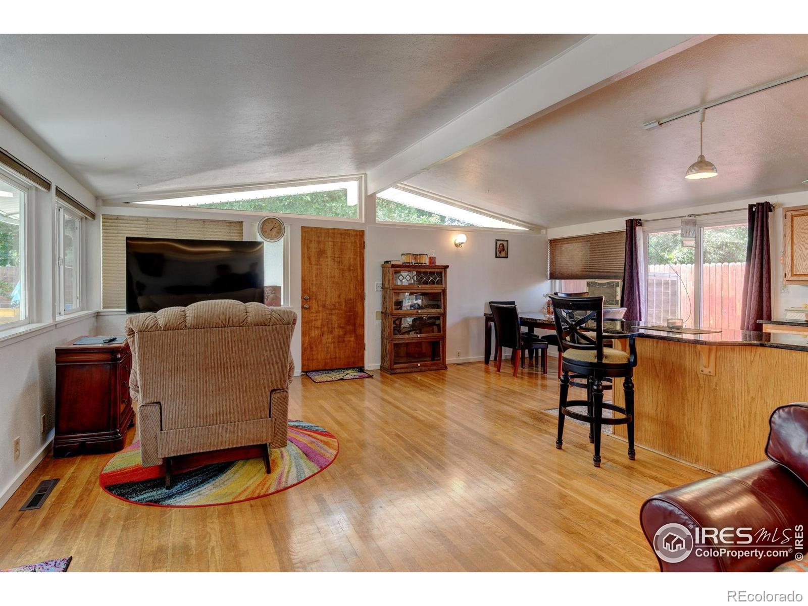 MLS Image #18 for 2370 s meade street,denver, Colorado