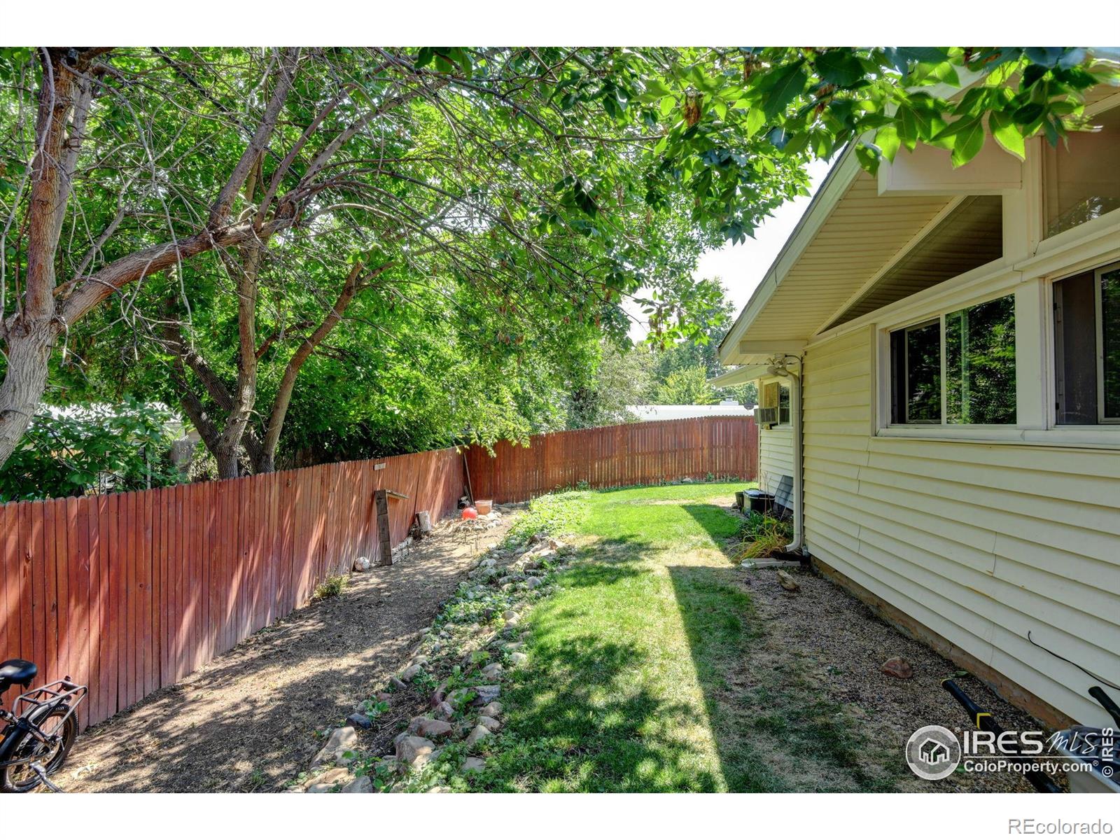 MLS Image #36 for 2370 s meade street,denver, Colorado