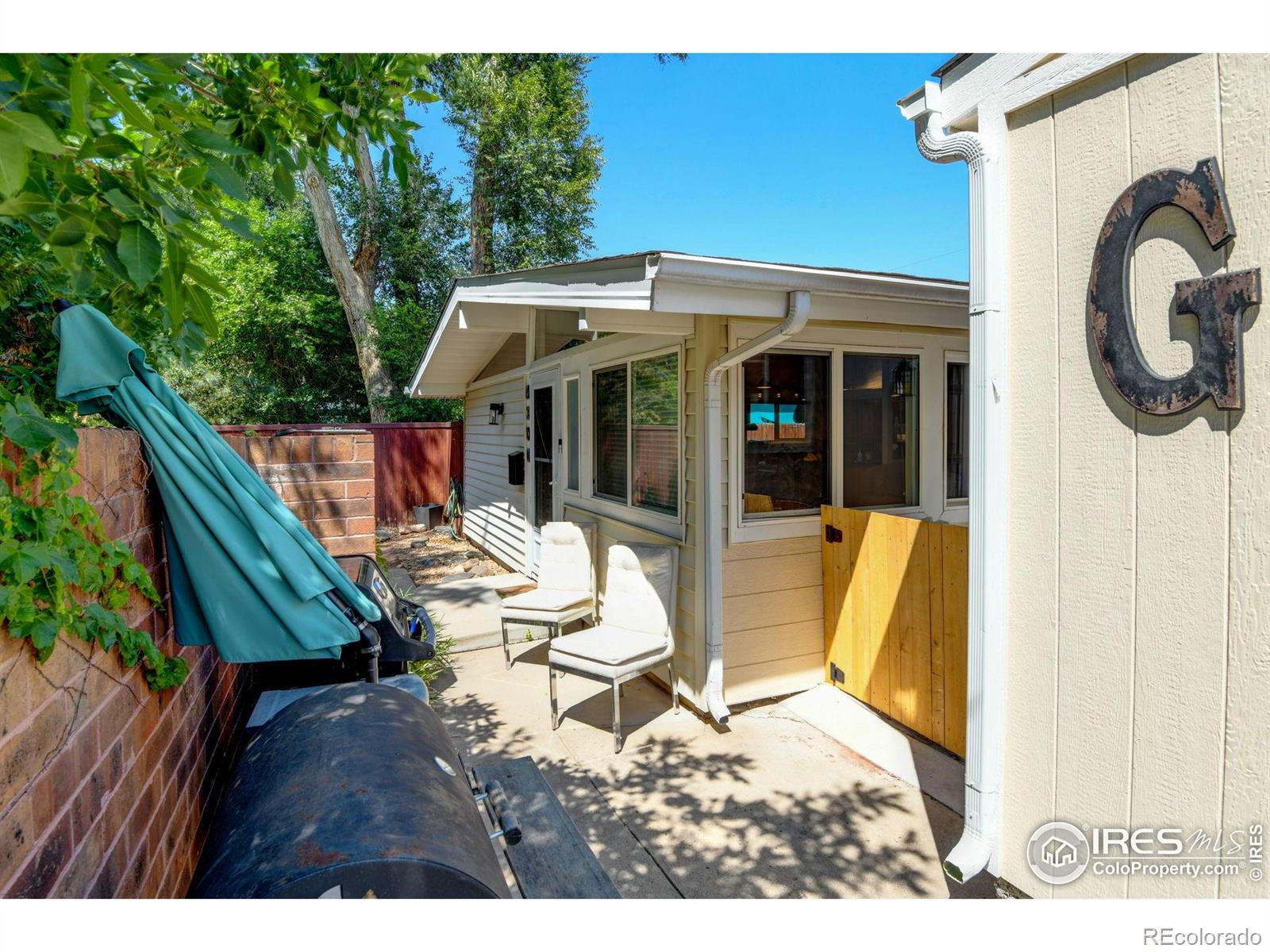 MLS Image #9 for 2370 s meade street,denver, Colorado