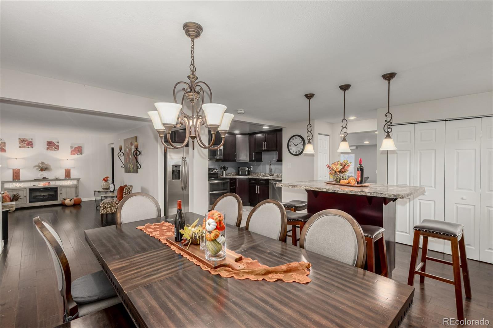 MLS Image #13 for 924  galena street,aurora, Colorado