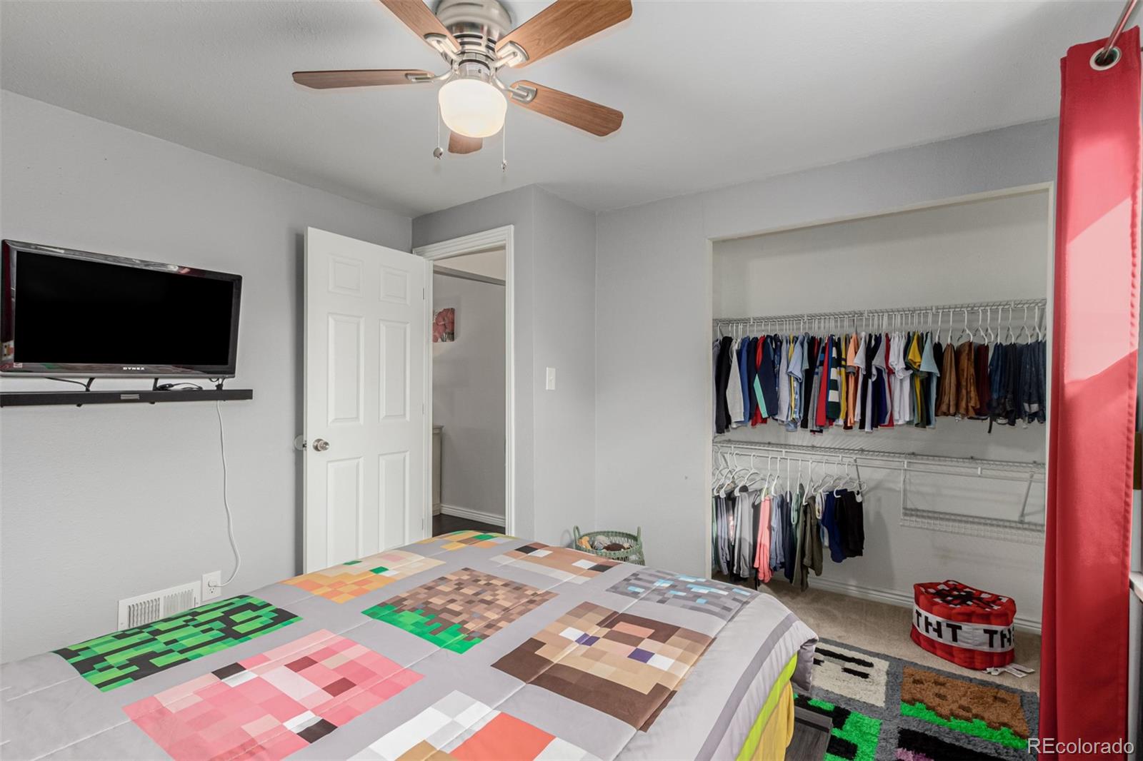 MLS Image #29 for 924  galena street,aurora, Colorado