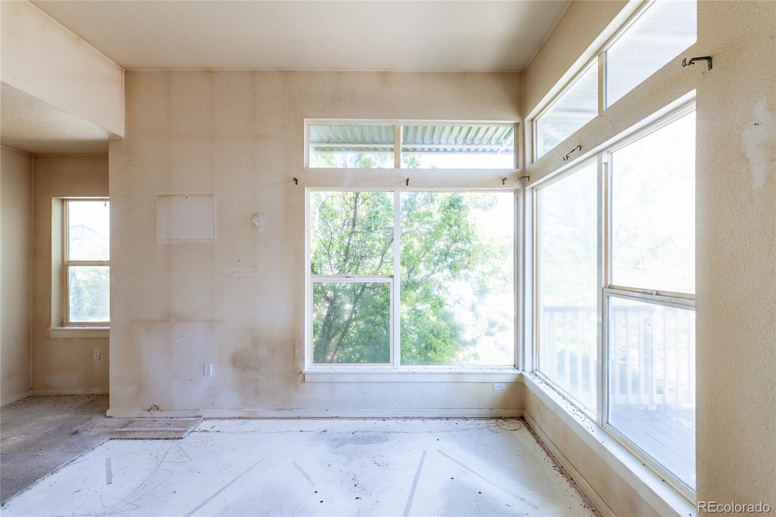 MLS Image #14 for 2678  syracuse street,denver, Colorado