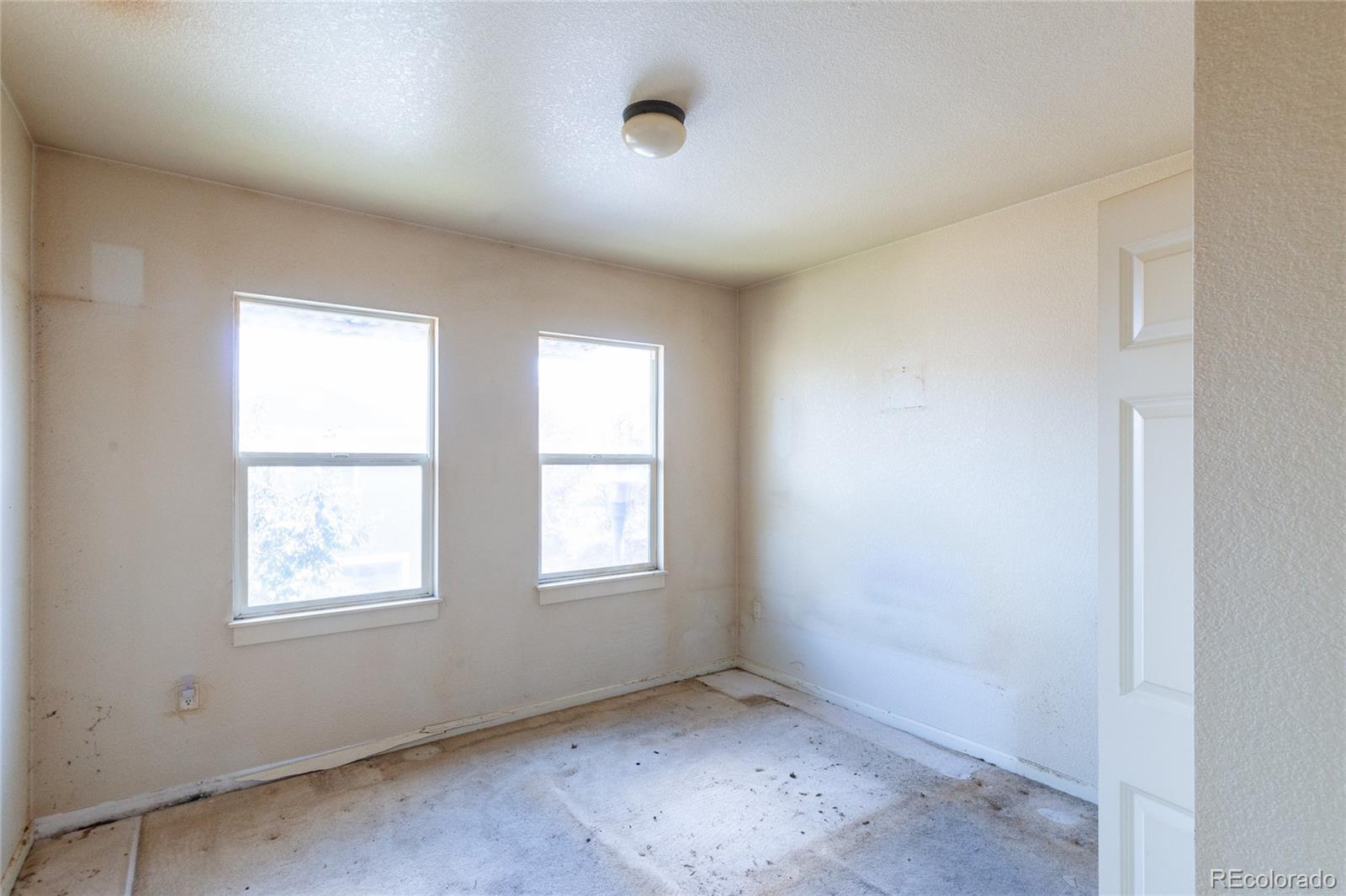MLS Image #8 for 2678  syracuse street,denver, Colorado