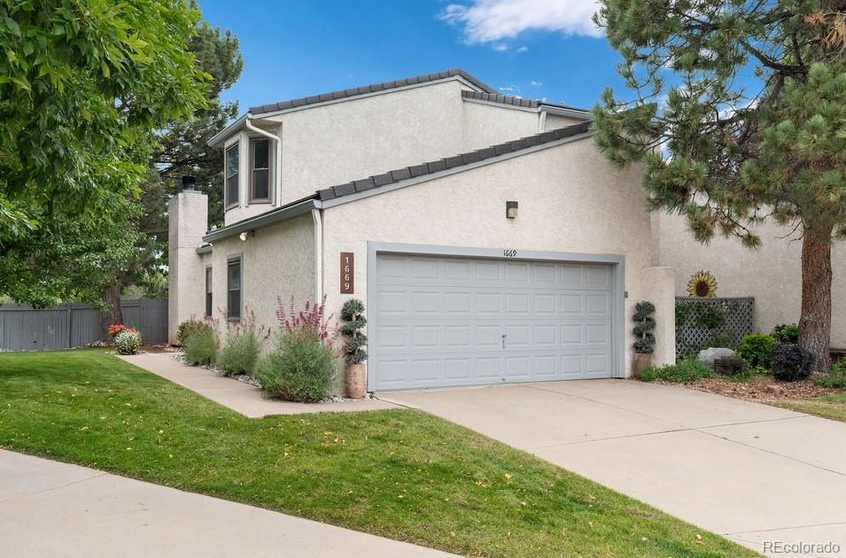 MLS Image #0 for 1669 s rosemary street ,denver, Colorado
