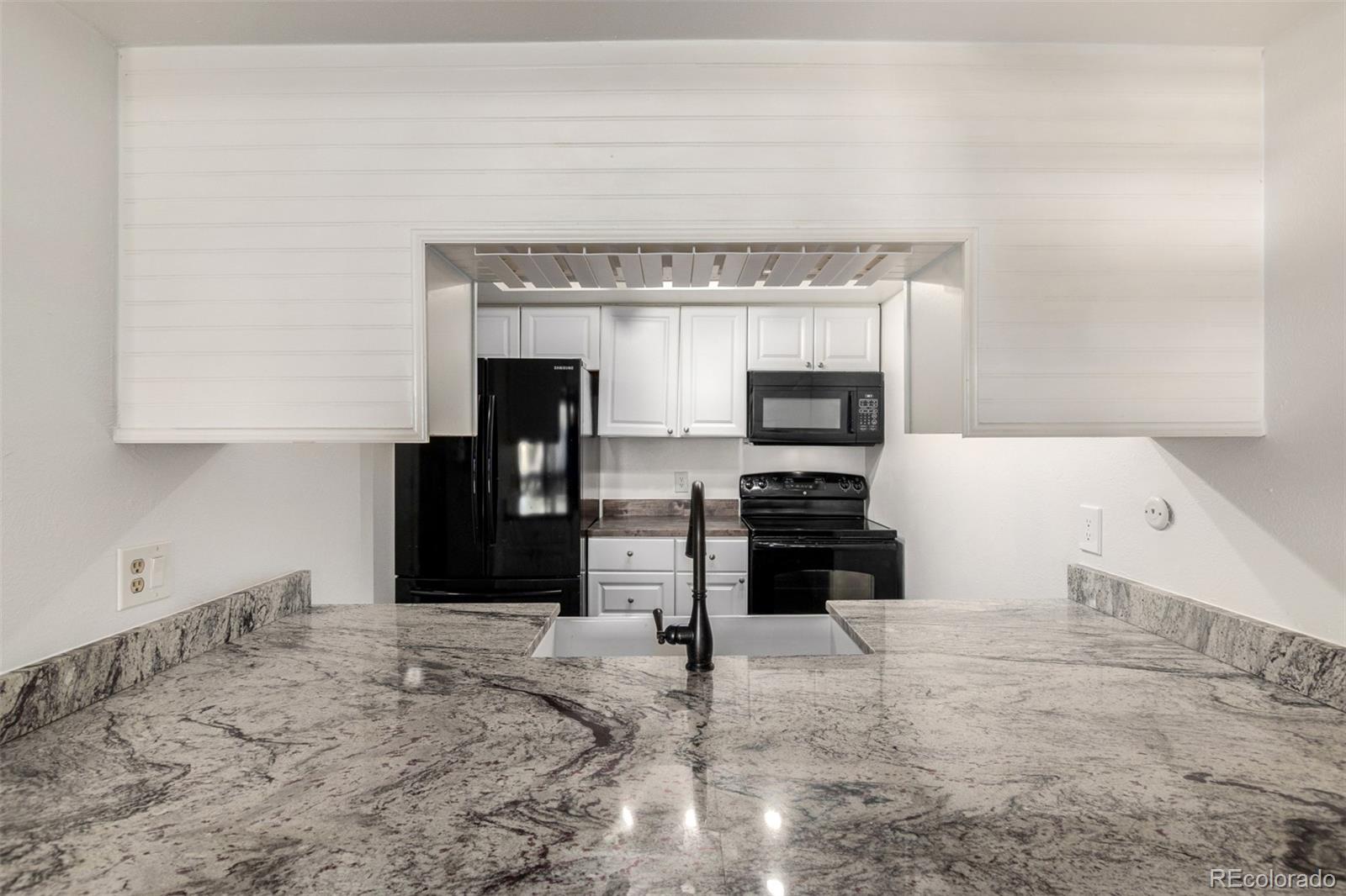 MLS Image #3 for 4896 s dudley street 9-10,littleton, Colorado