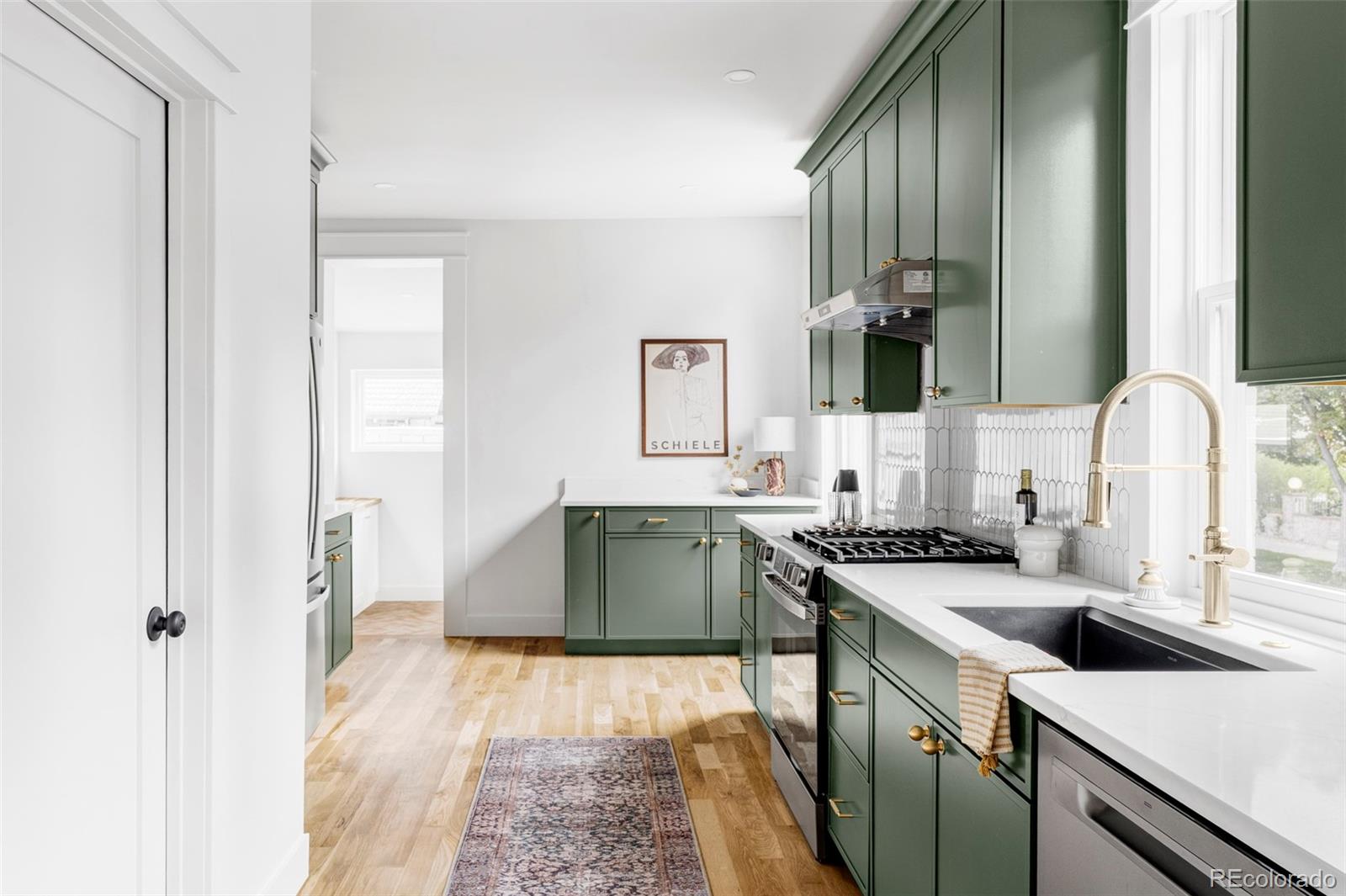 MLS Image #10 for 1002 e 4th avenue,denver, Colorado