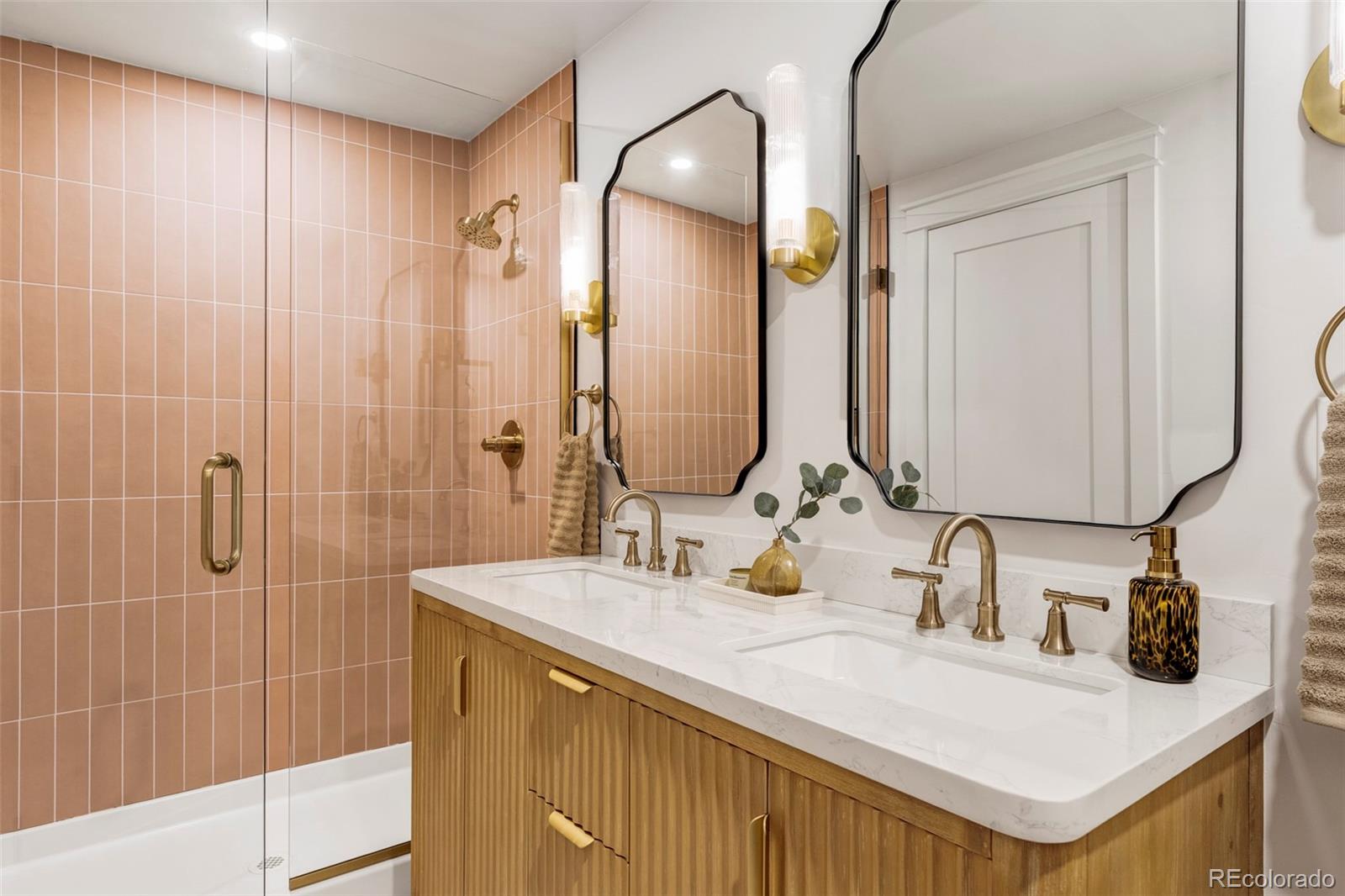 MLS Image #25 for 1002 e 4th avenue,denver, Colorado