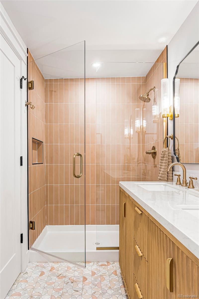 MLS Image #26 for 1002 e 4th avenue,denver, Colorado