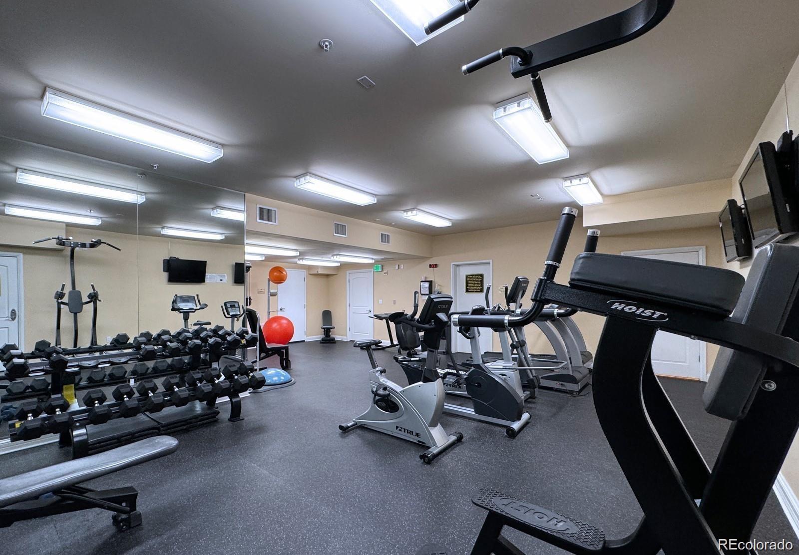 MLS Image #17 for 2500 e cherry creek south drive 414,denver, Colorado