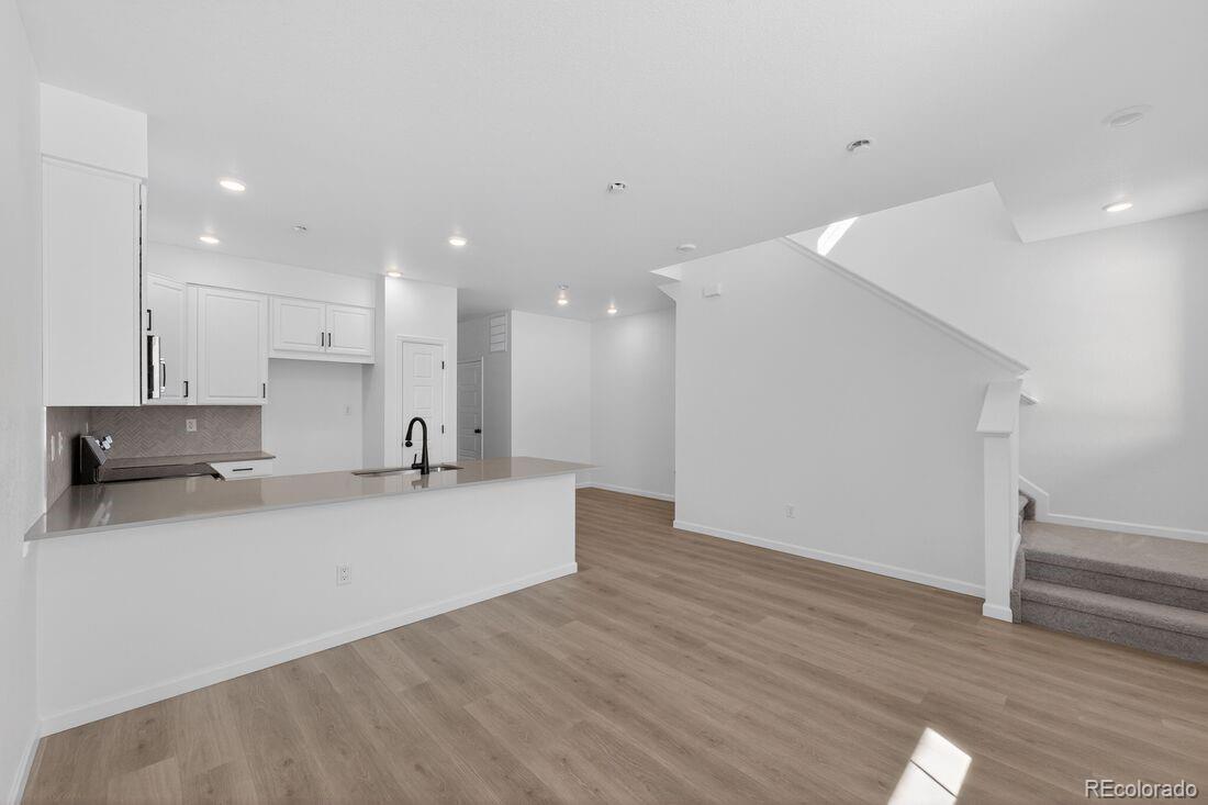 MLS Image #3 for 6681 e 148th drive 2,thornton, Colorado
