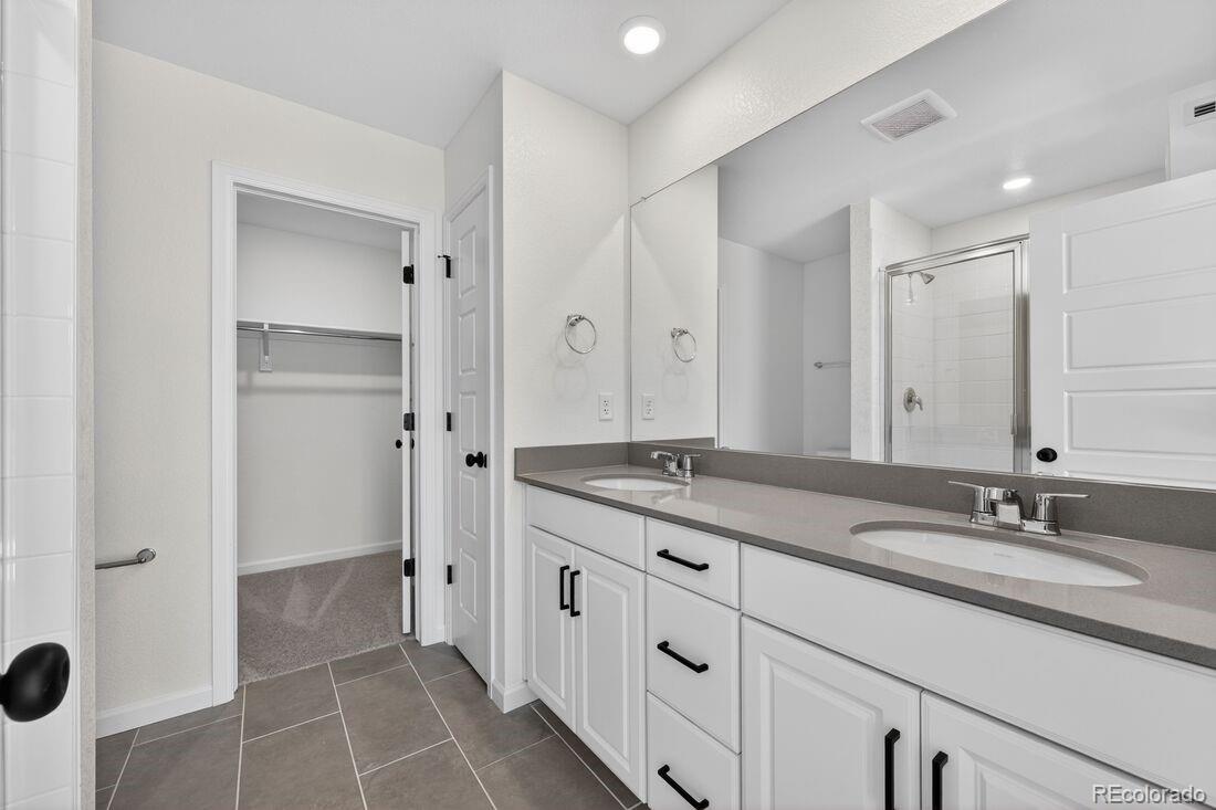 MLS Image #6 for 6681 e 148th drive 2,thornton, Colorado