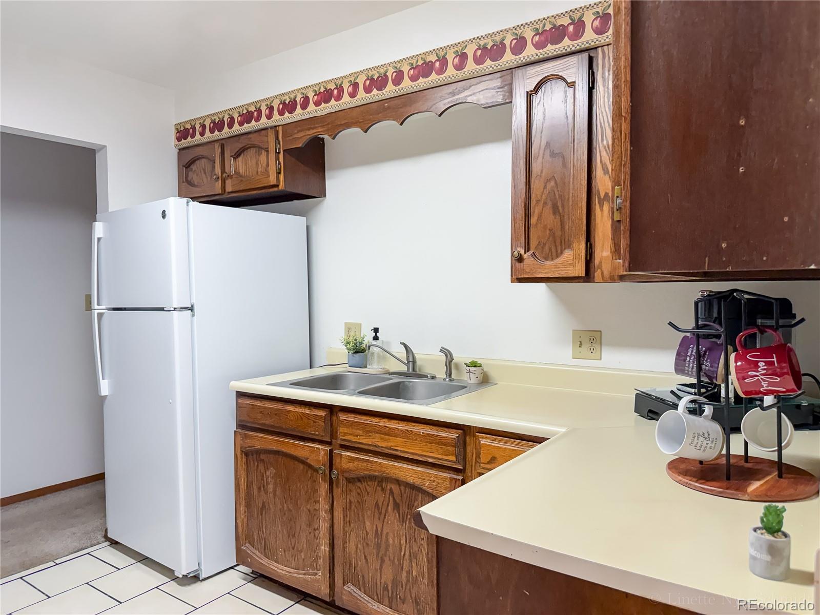 MLS Image #3 for 2204  east drive,monte vista, Colorado