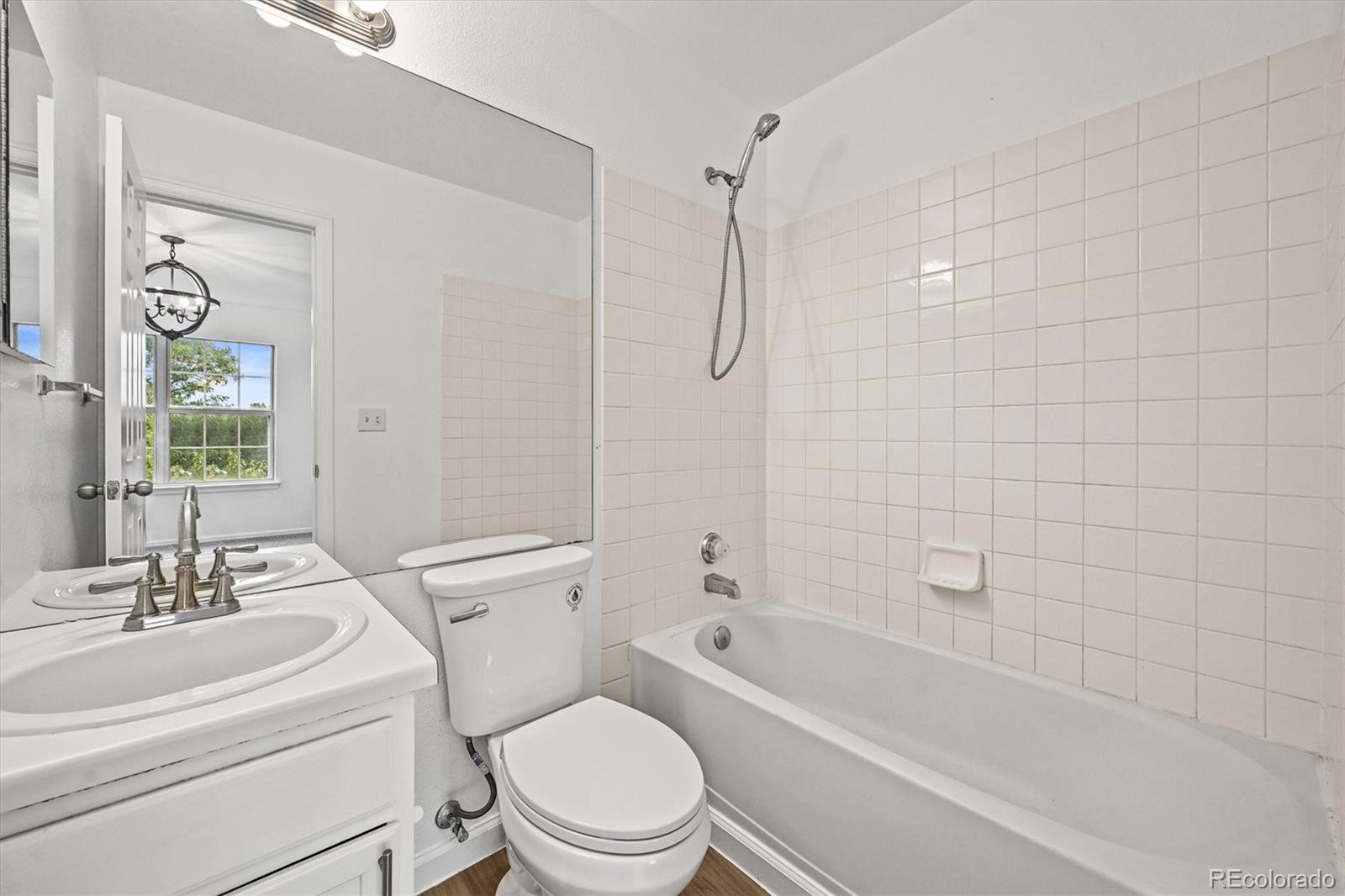 MLS Image #12 for 11911 e tennessee avenue,aurora, Colorado