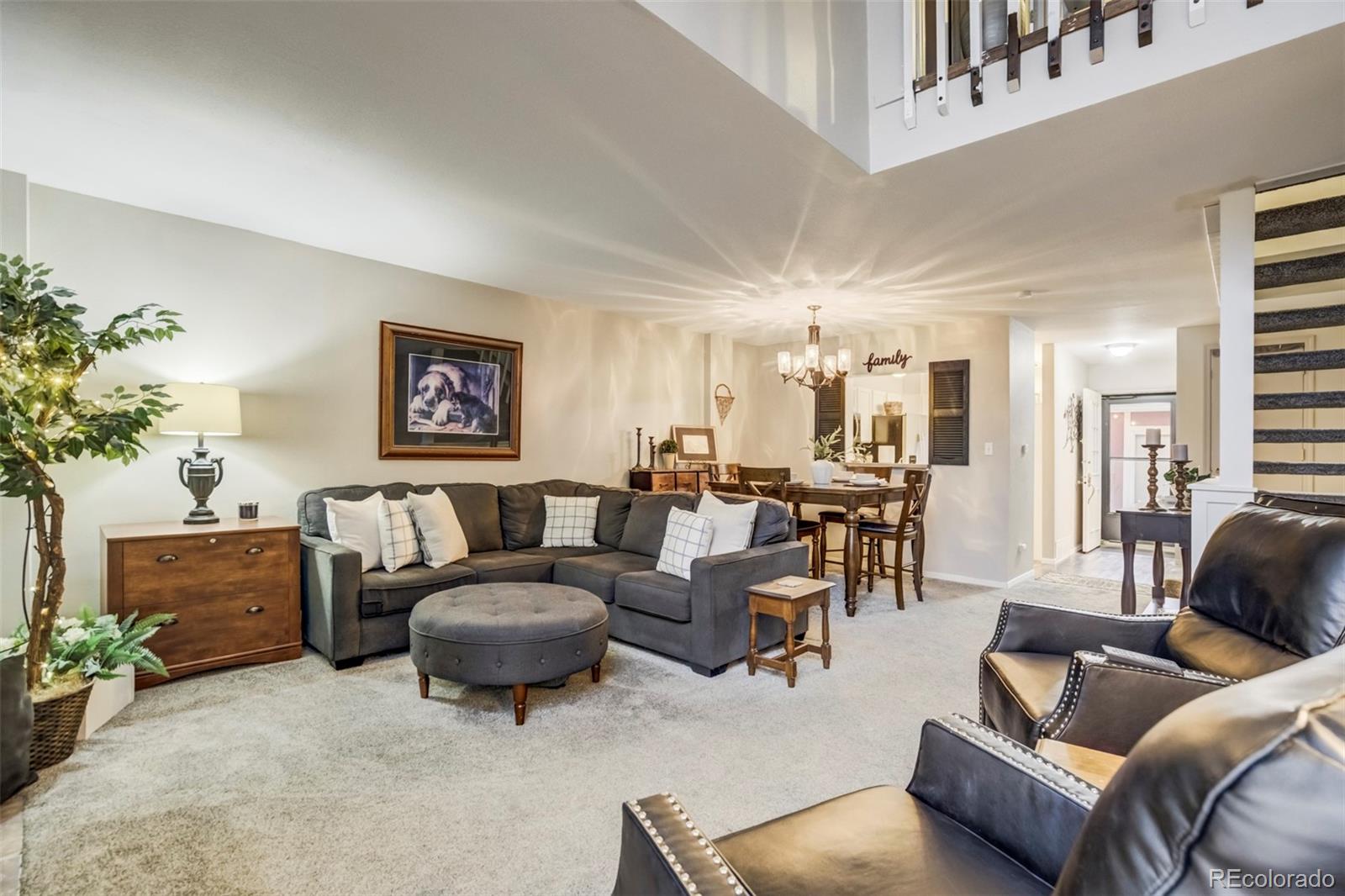 MLS Image #12 for 408 w rockrimmon boulevard,colorado springs, Colorado
