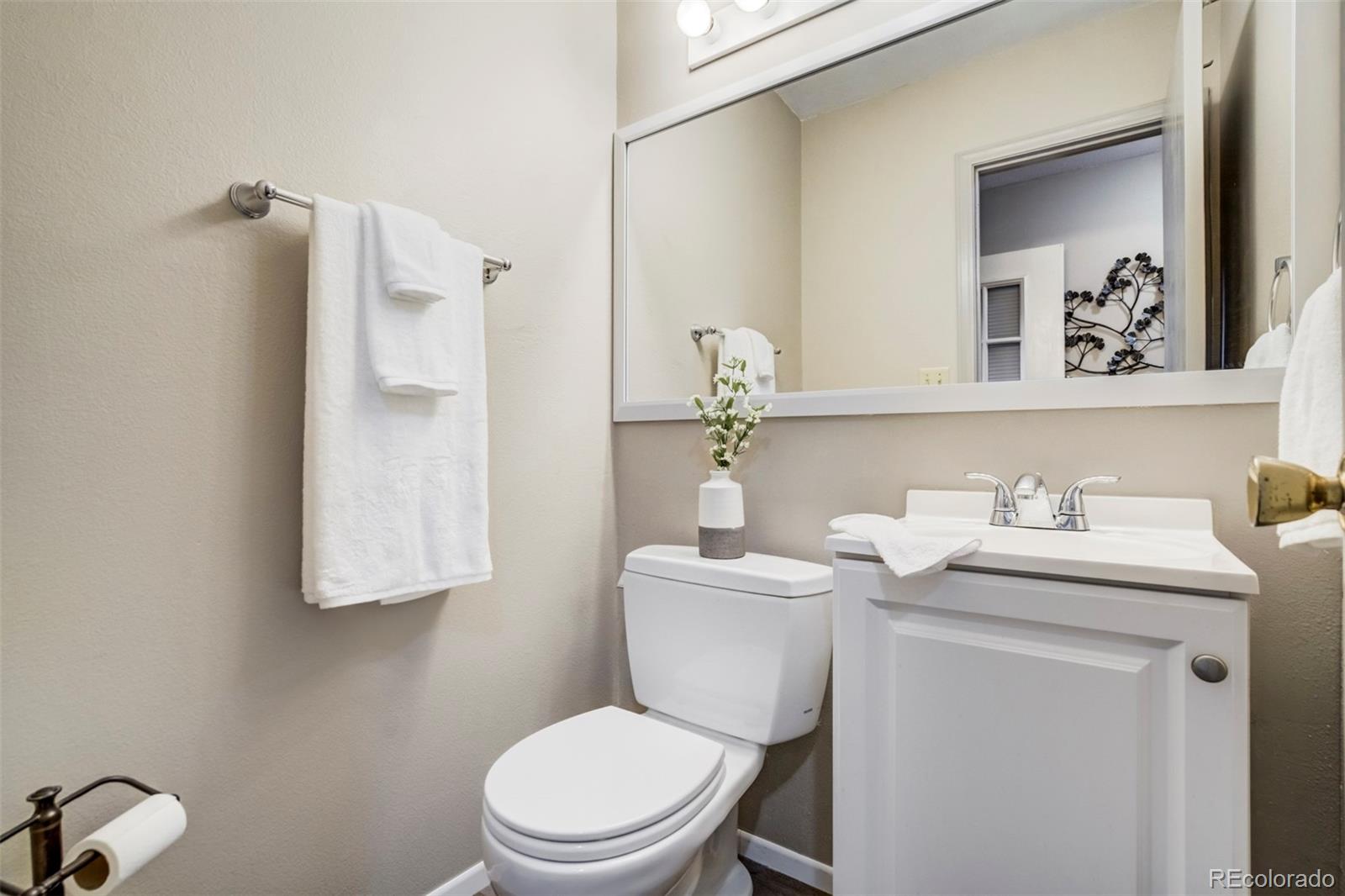 MLS Image #19 for 408 w rockrimmon boulevard,colorado springs, Colorado